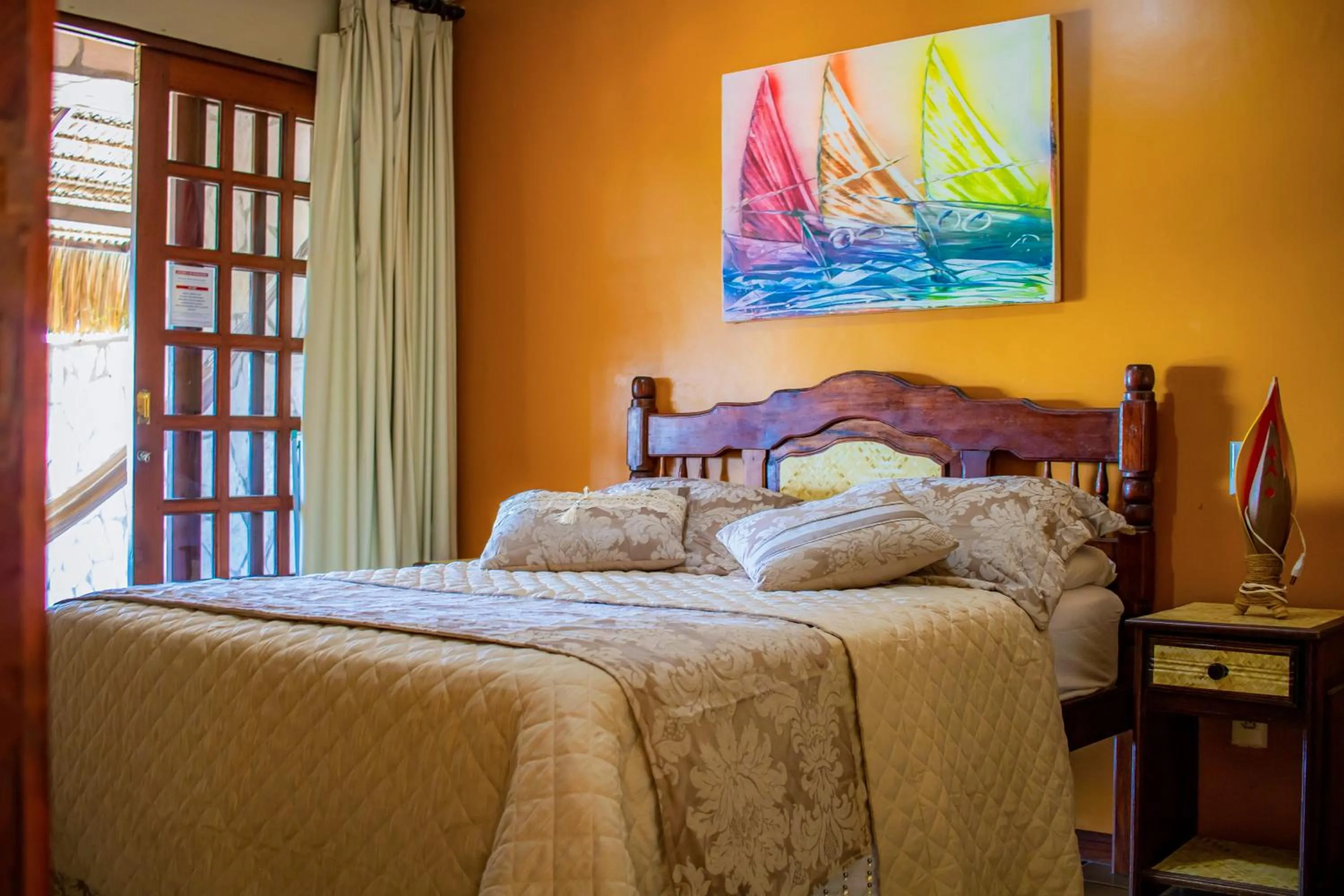 Bed in Castelo Beach Hotel