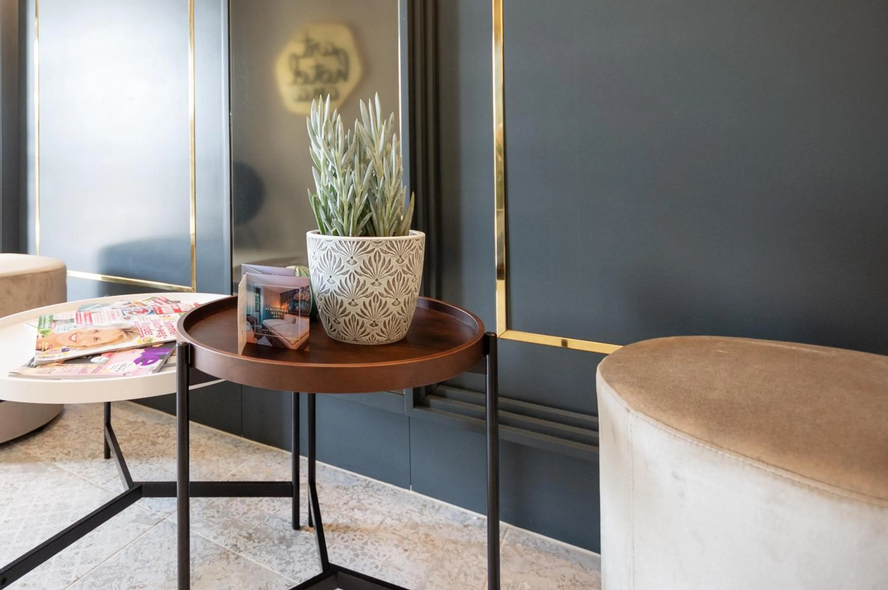 Decorative detail in Arthotel ANA Aura