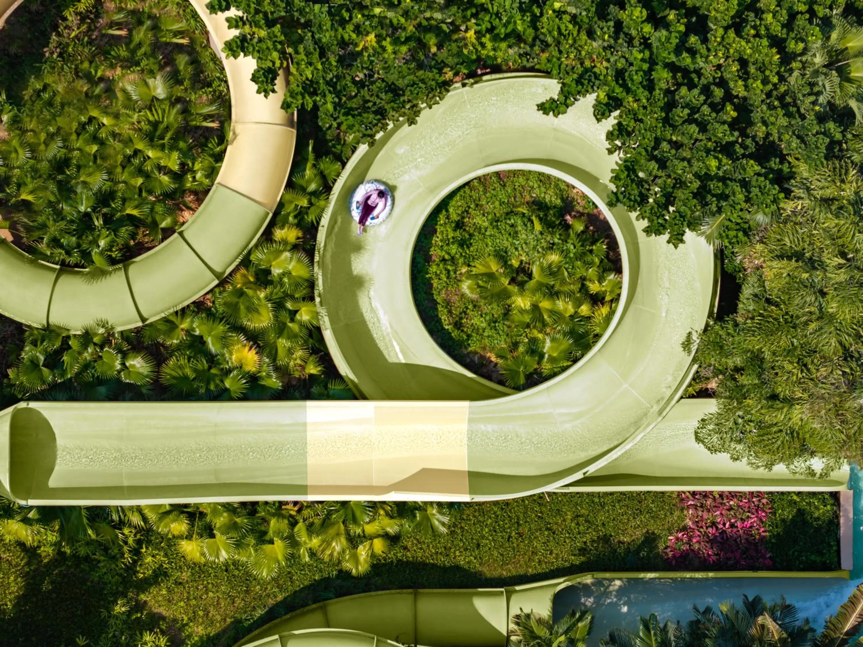 Aqua park in Atlantis Sanya