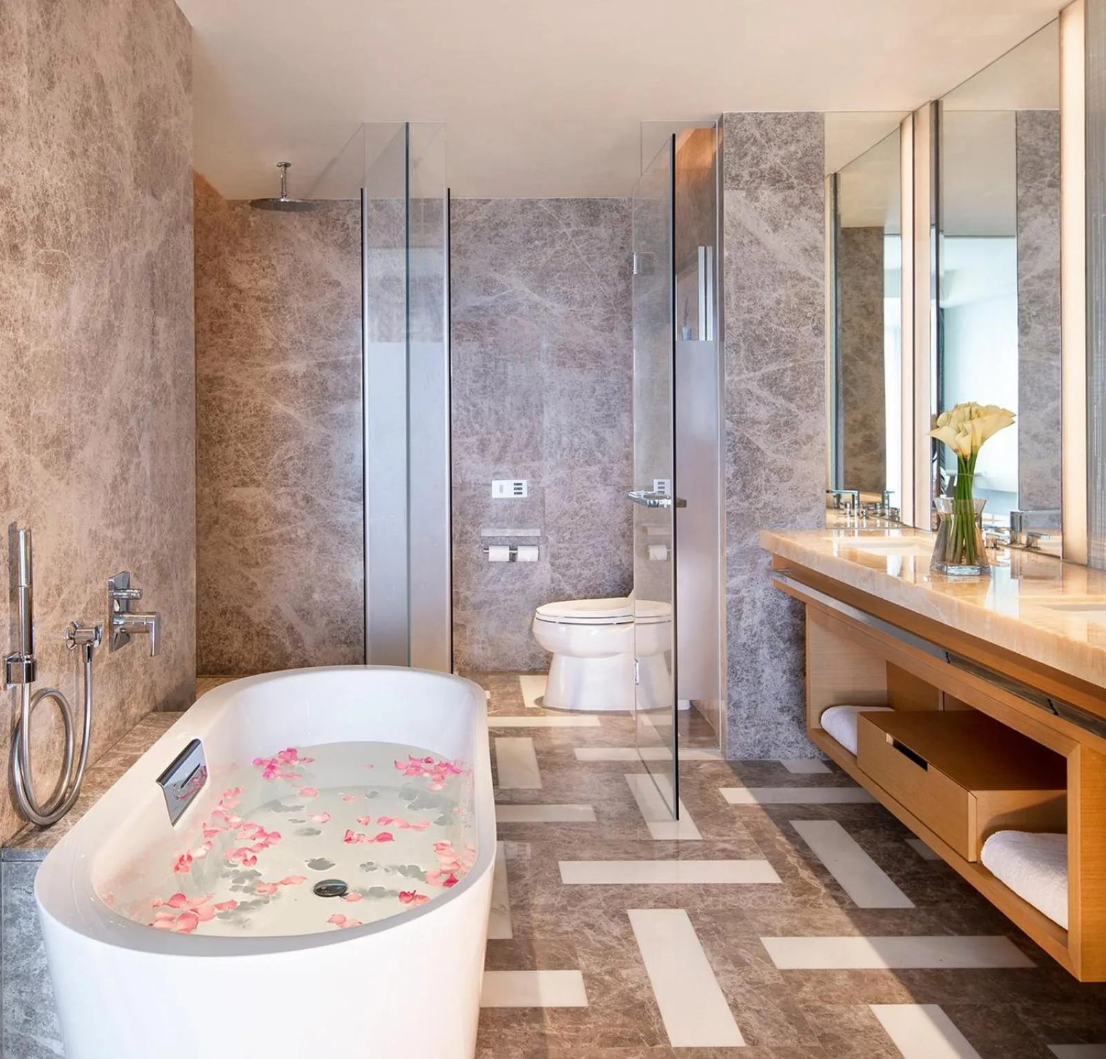 Bathroom in Atlantis Sanya