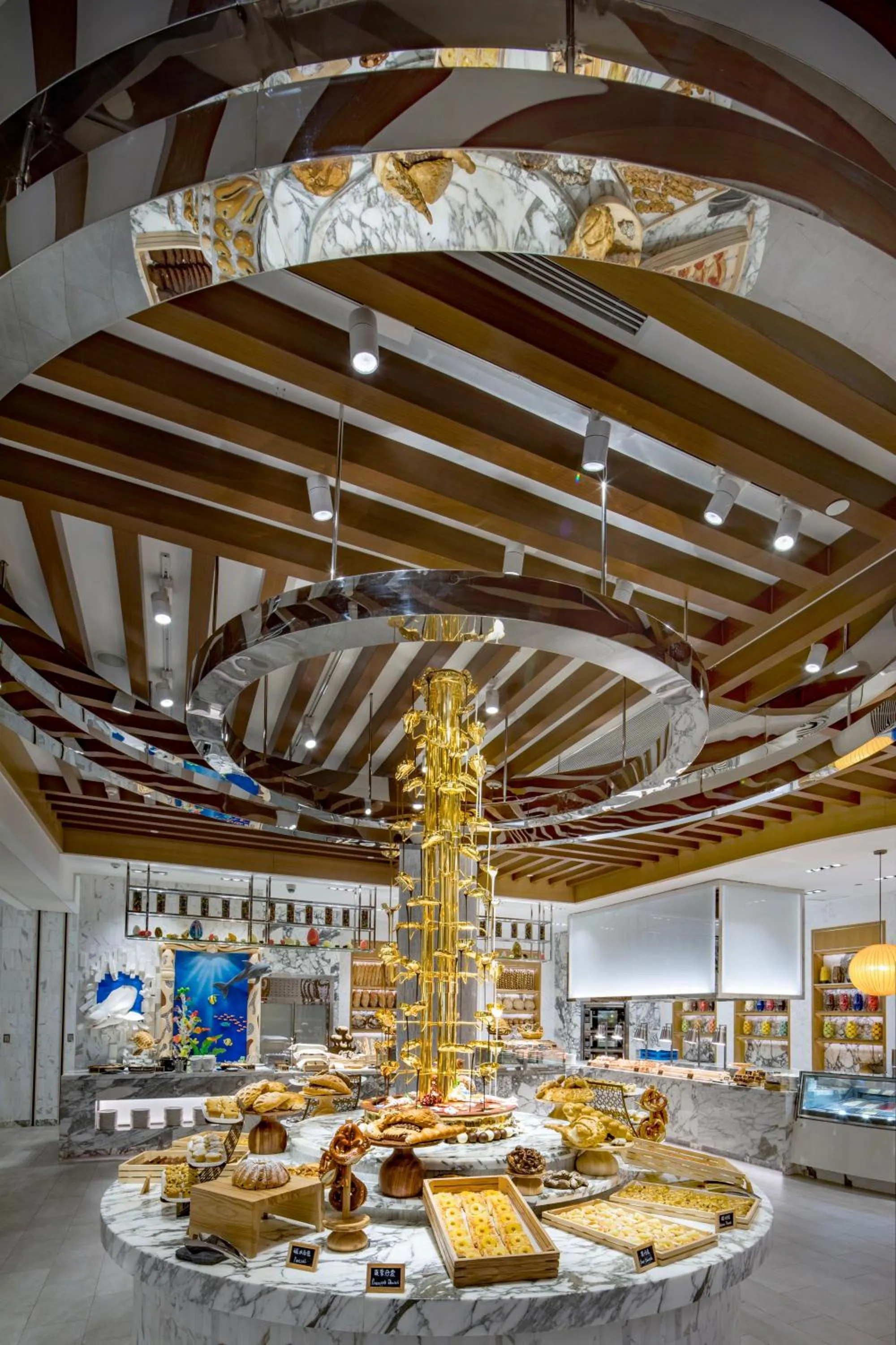 Restaurant/places to eat in Atlantis Sanya