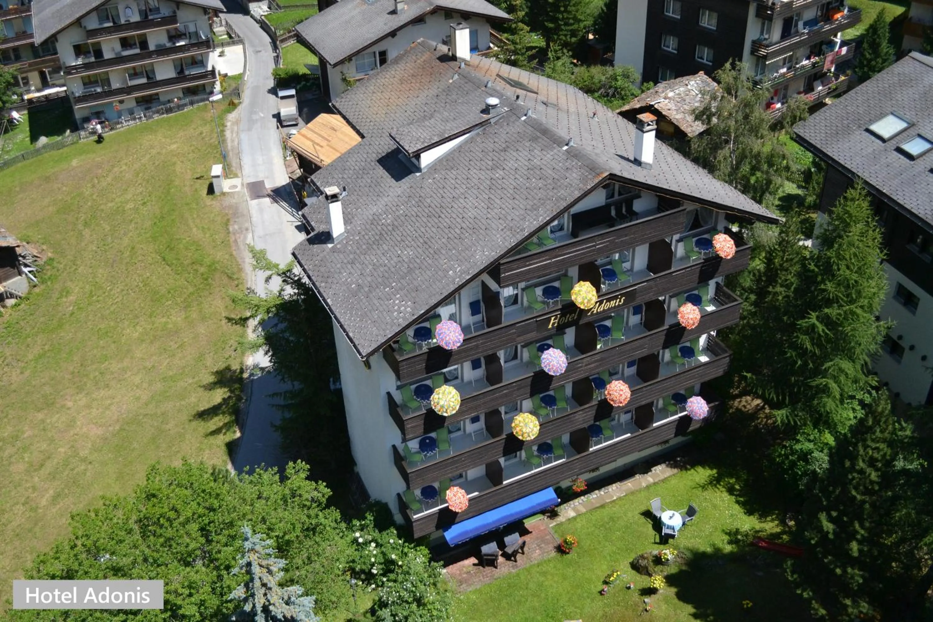 Facade/entrance in Hotel Adonis