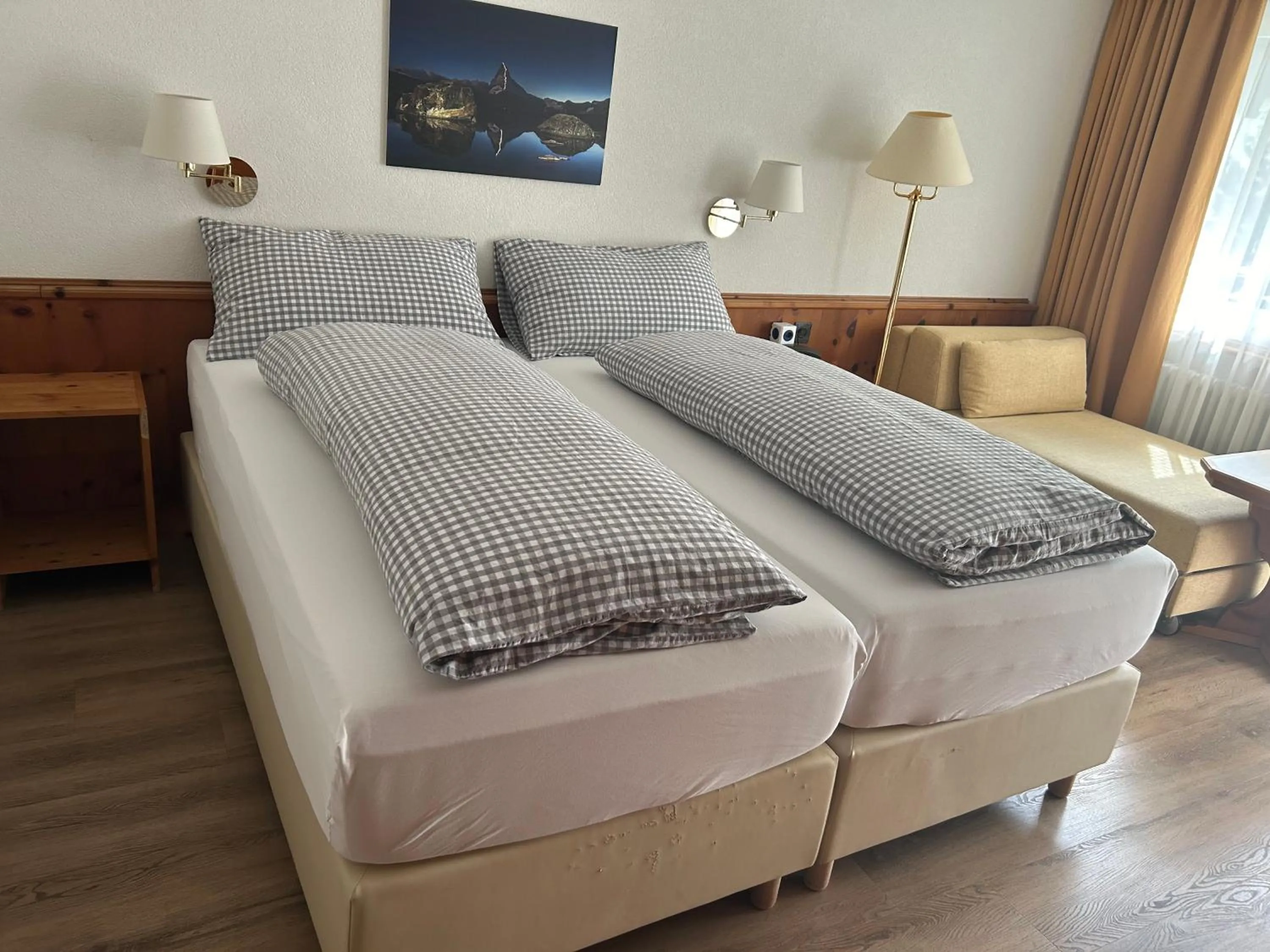 Bedroom, Bed in Hotel Adonis