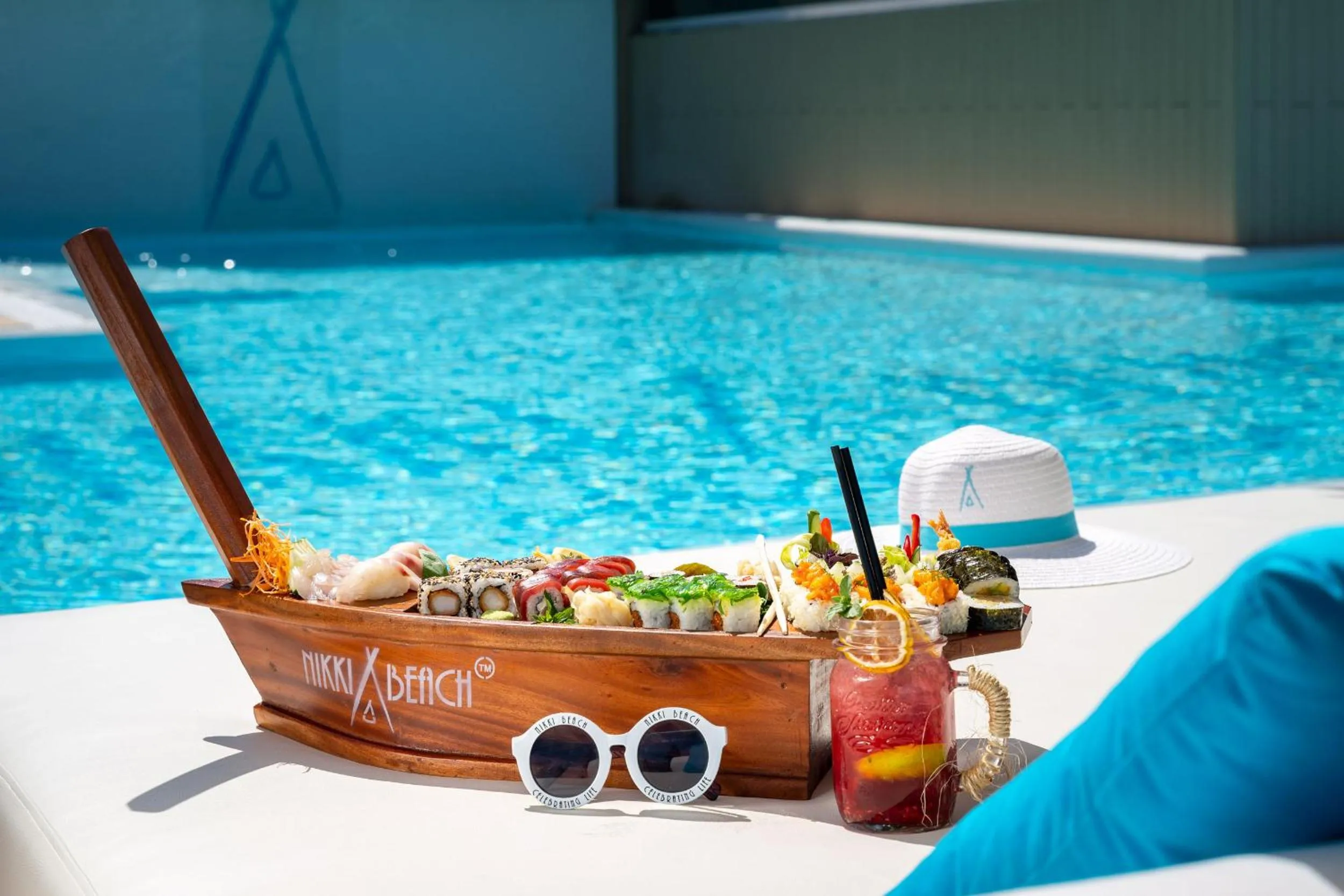 Meals in Nikki Beach Resort & Spa Montenegro