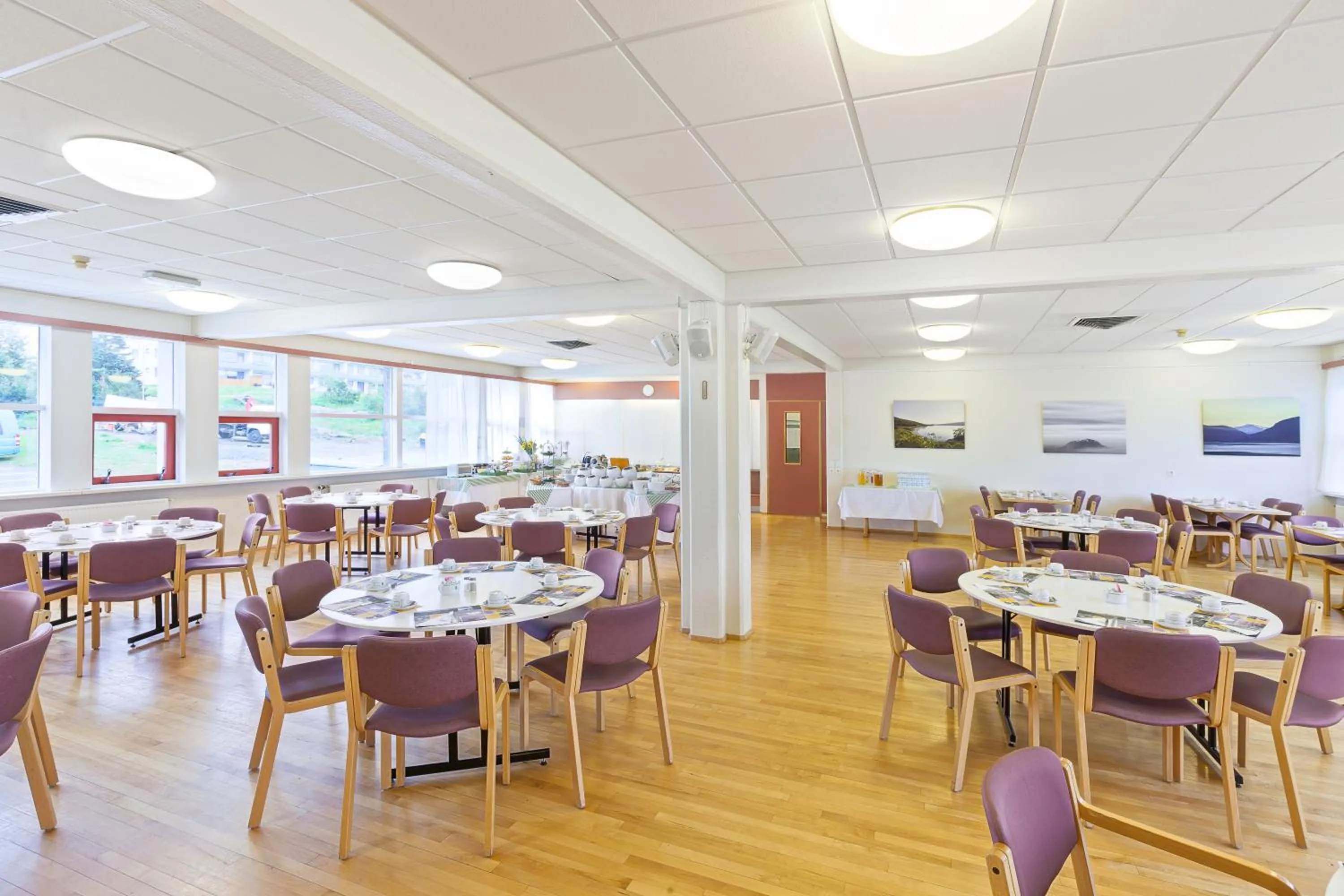 Restaurant/places to eat in Hotel Edda Egilsstadir