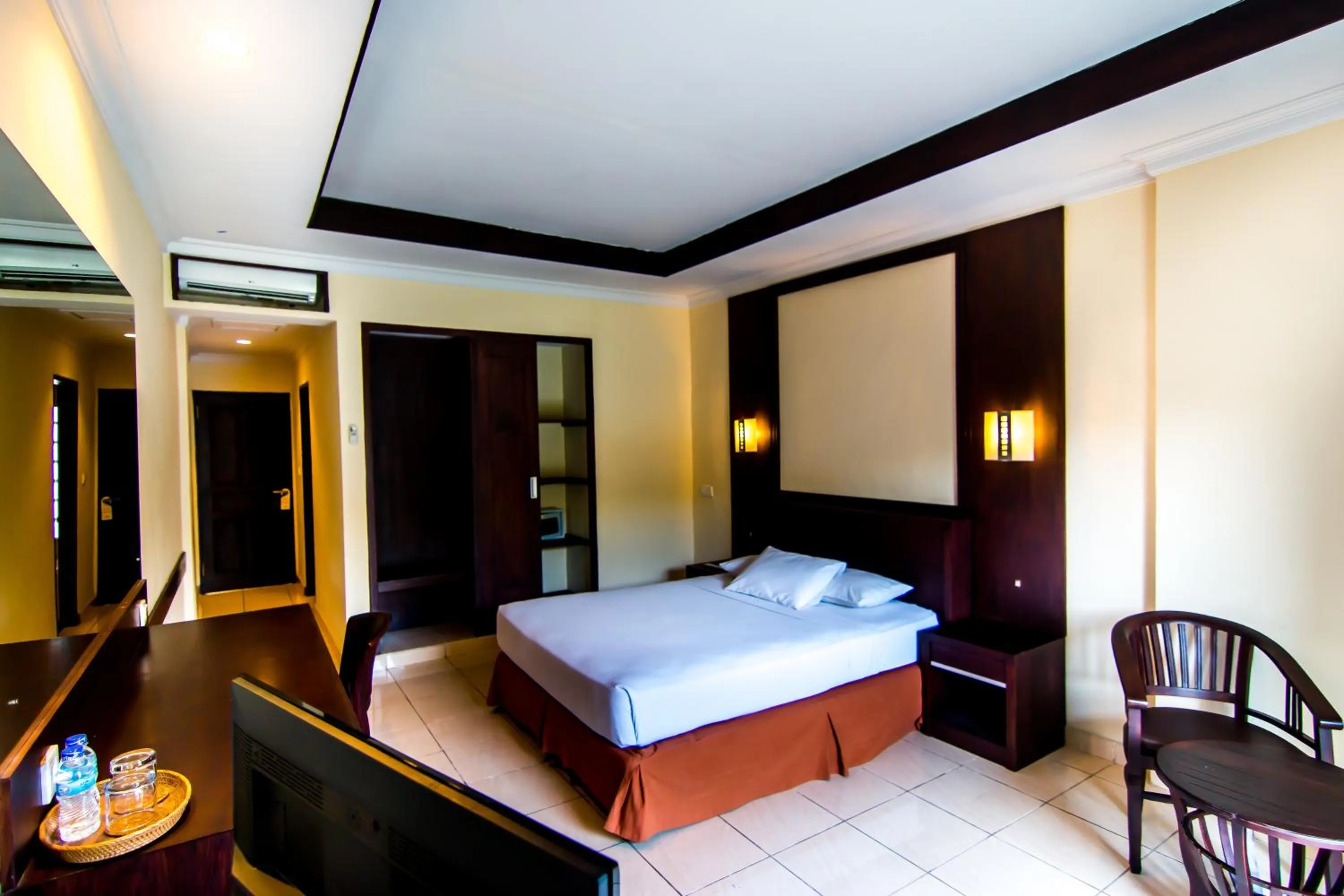 Bedroom, Bed in Champlung Mas Hotel Legian