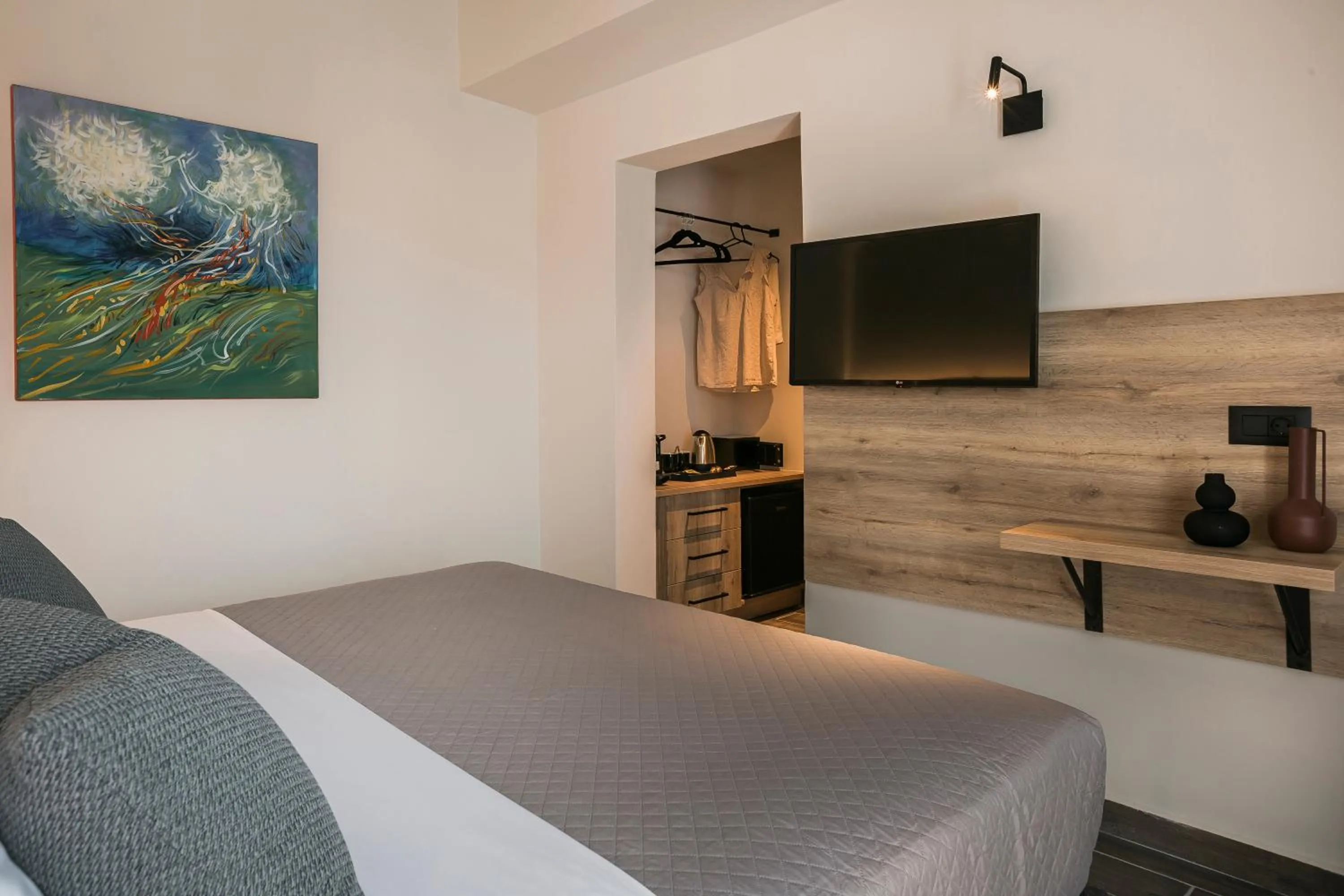 Photo of the whole room, Bed in Skala Hotel