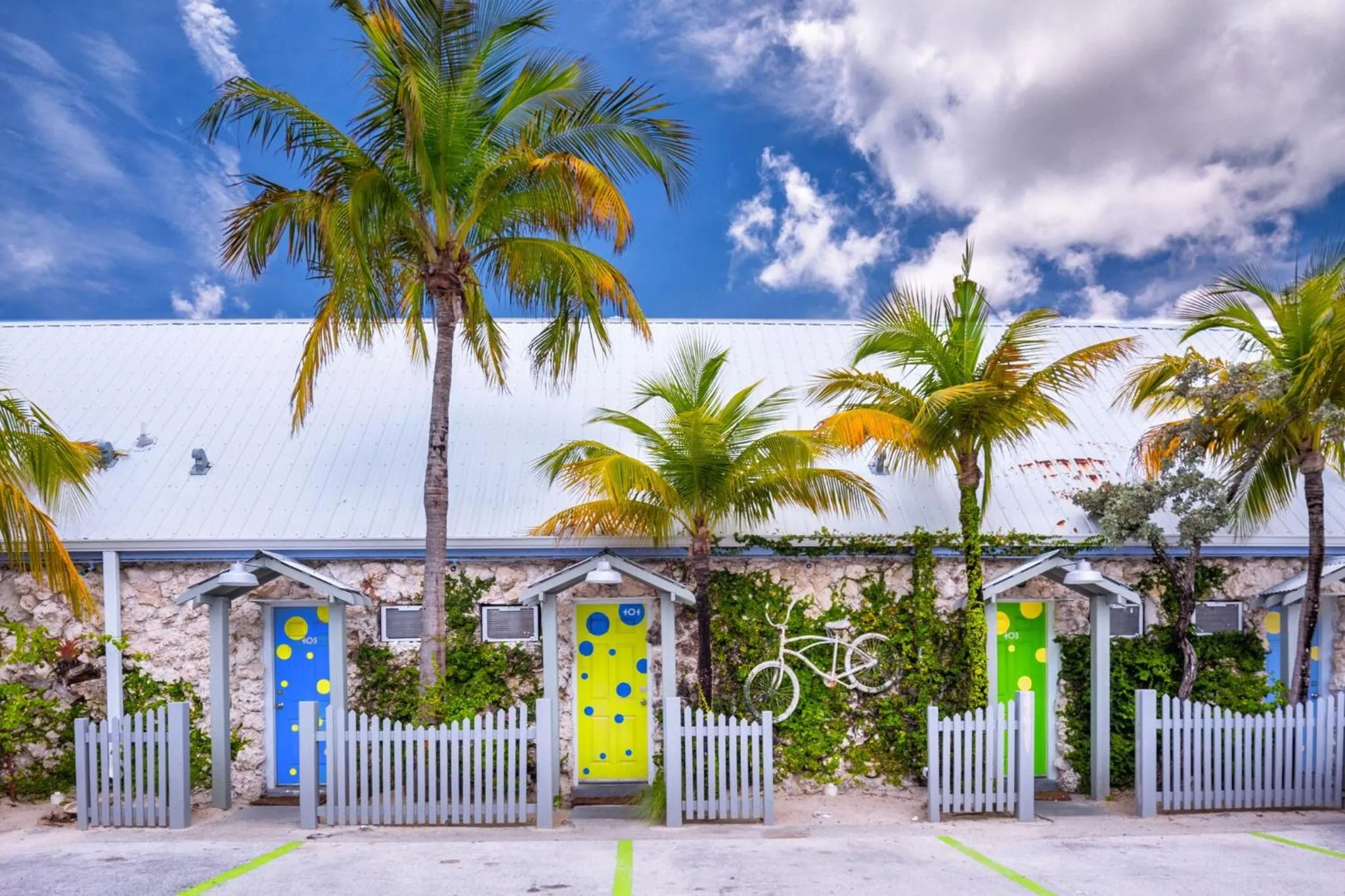 Property building in Ibis Bay Resort