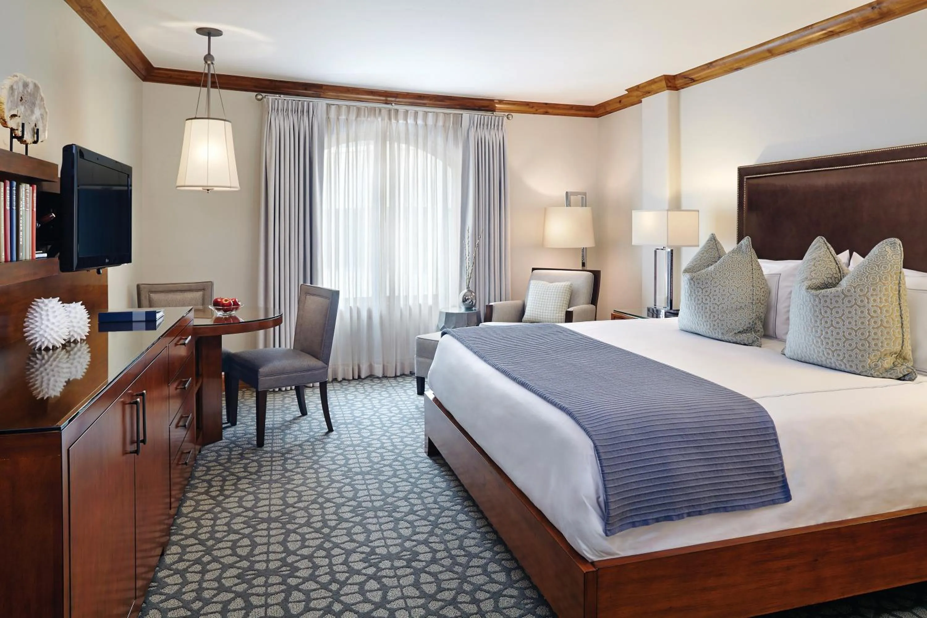 Bed in The Sebastian - Vail