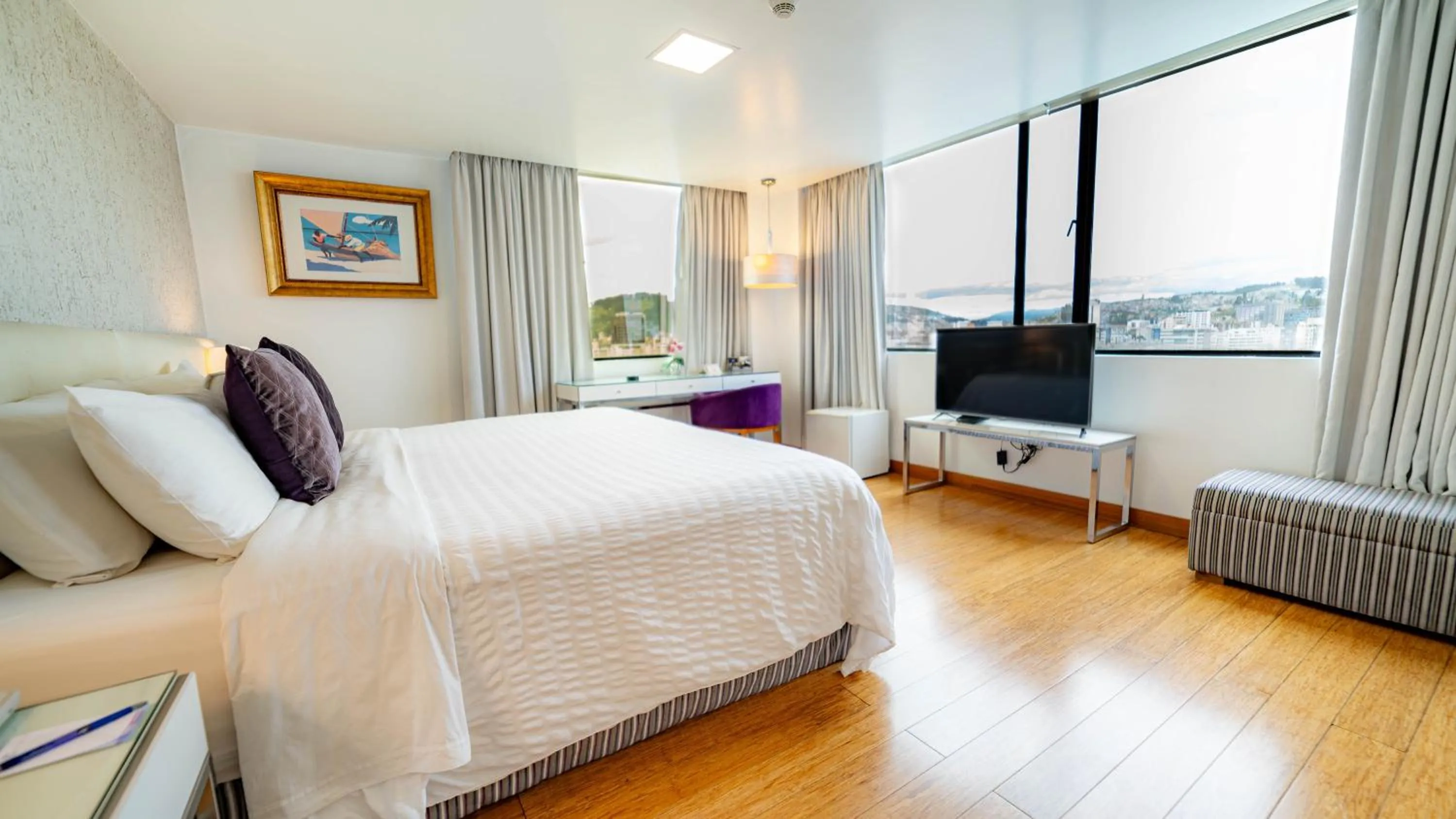 Restaurant/places to eat, Bed in Hotel Rio Amazonas