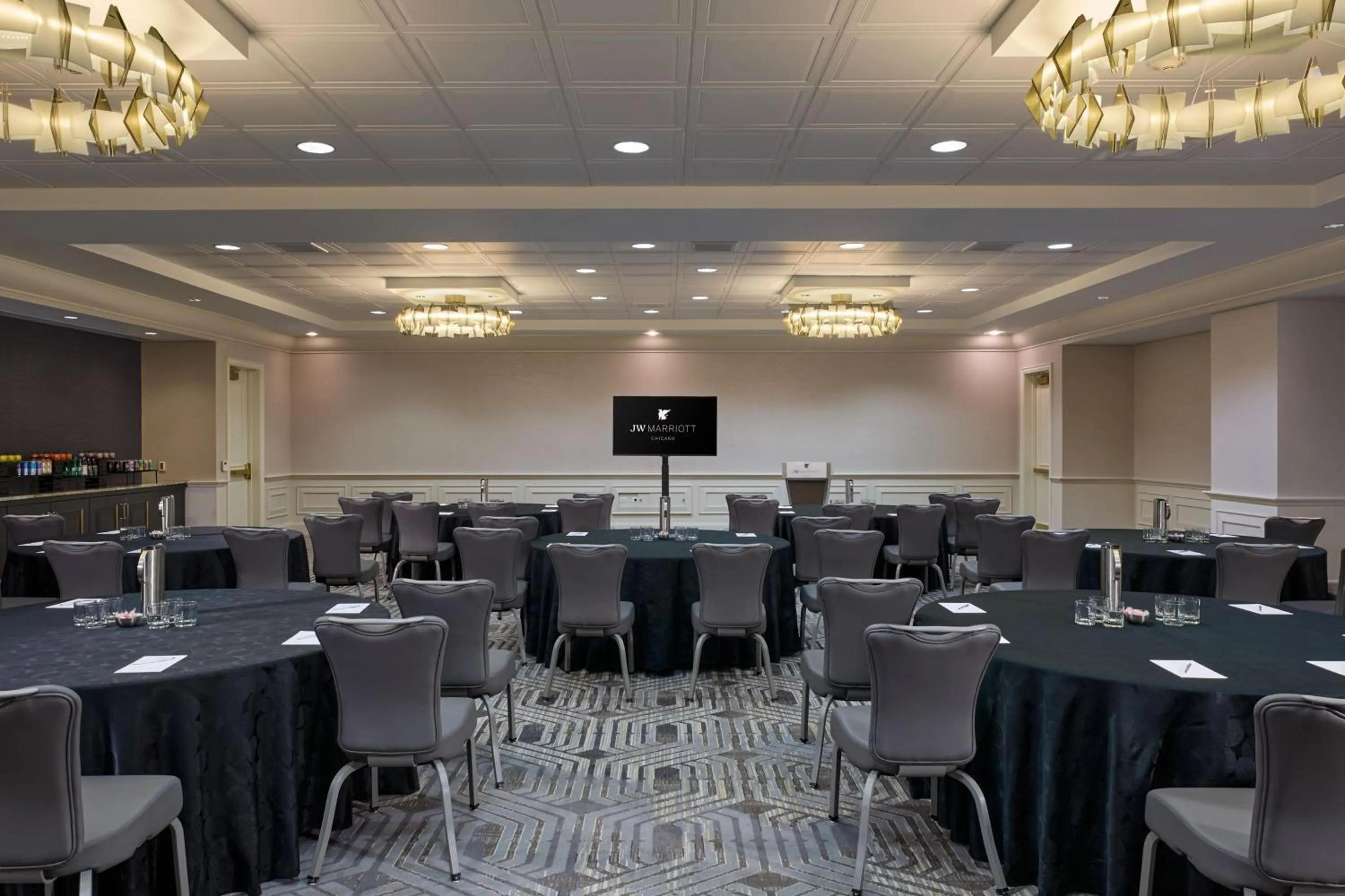 Meeting/conference room in JW Marriott Chicago