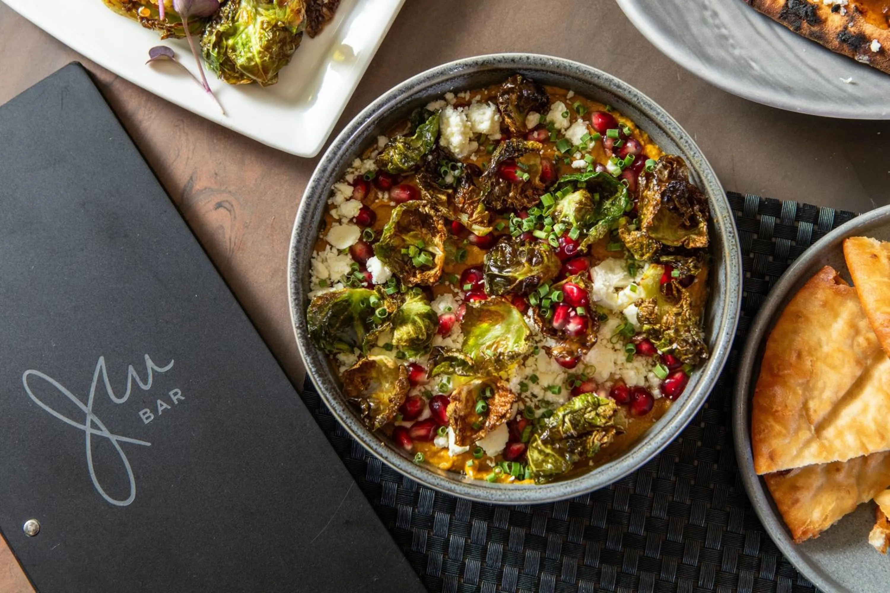 Restaurant/places to eat in JW Marriott Chicago