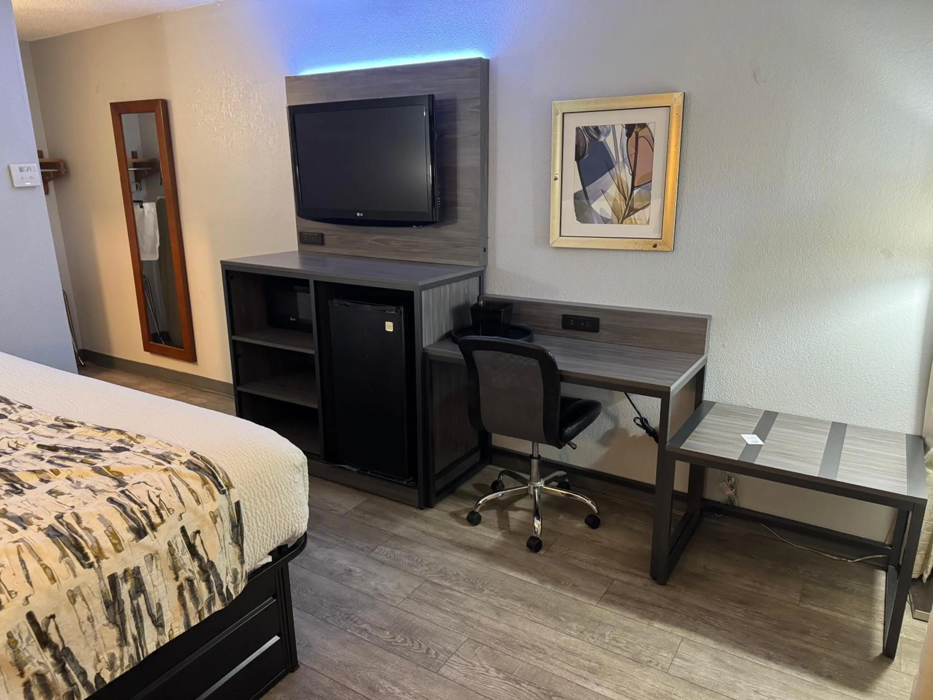 Bed in Baymont by Wyndham Dayton North