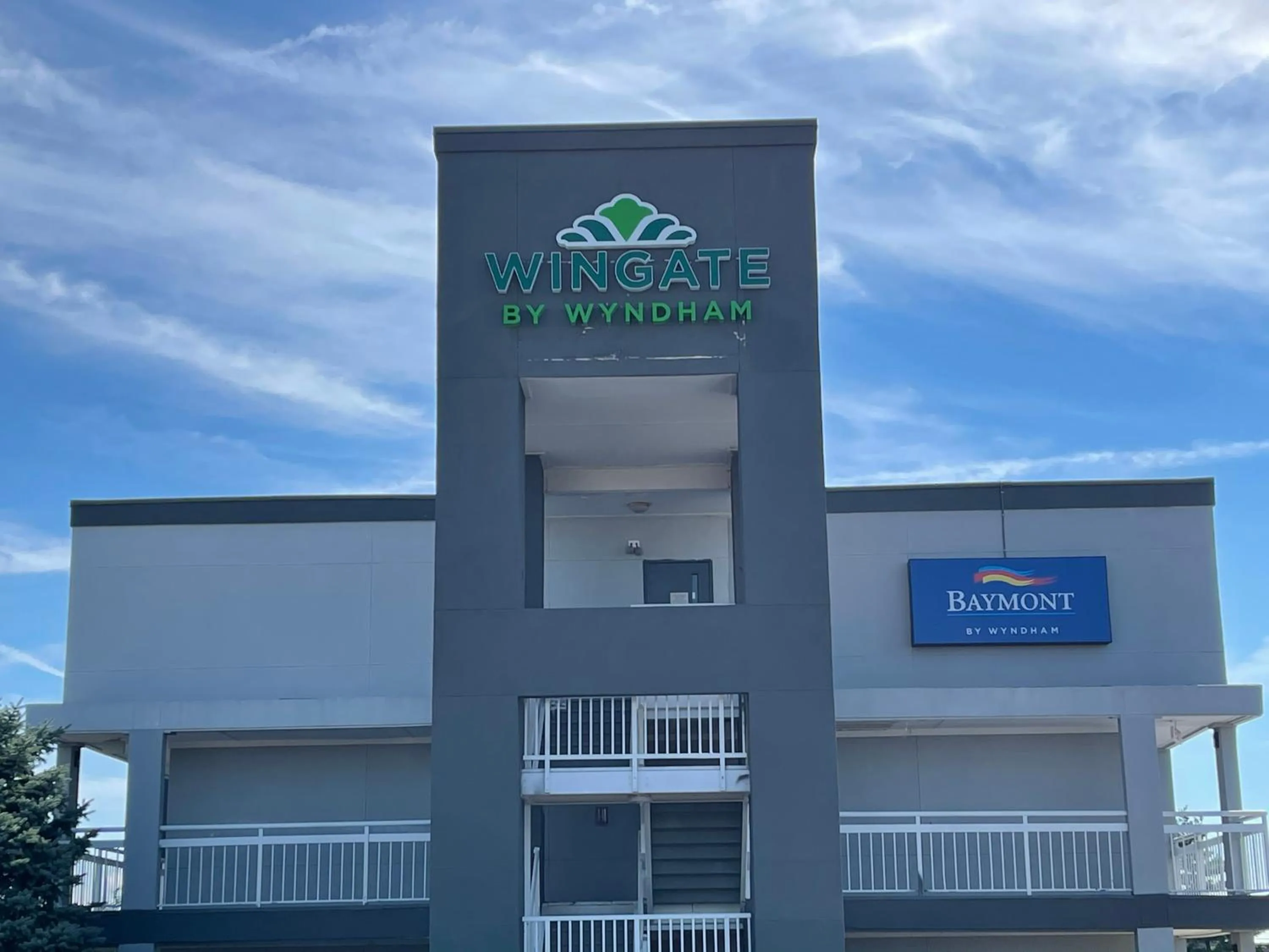 Property building in Baymont by Wyndham Dayton North