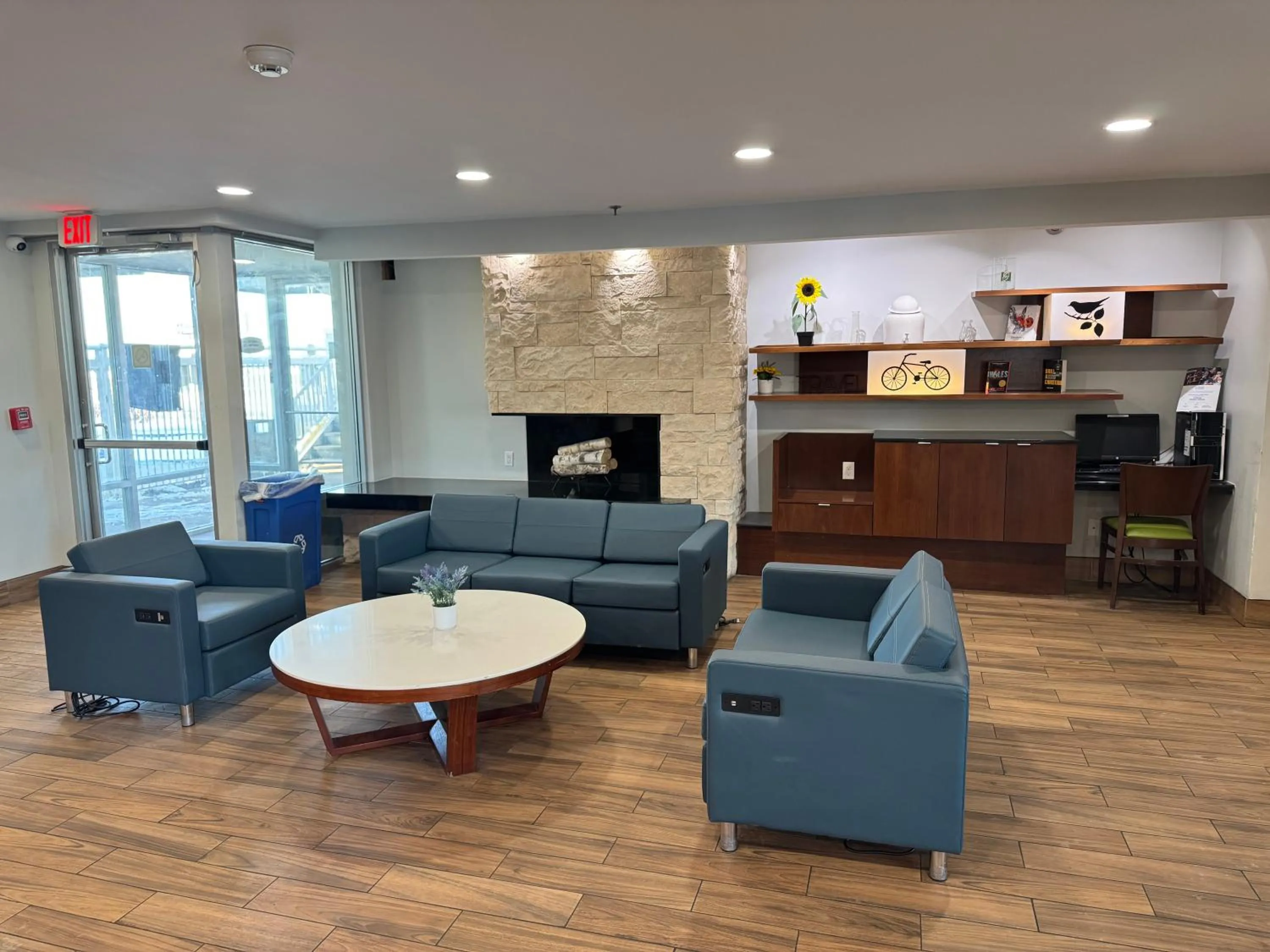 Lobby or reception in Baymont by Wyndham Dayton North