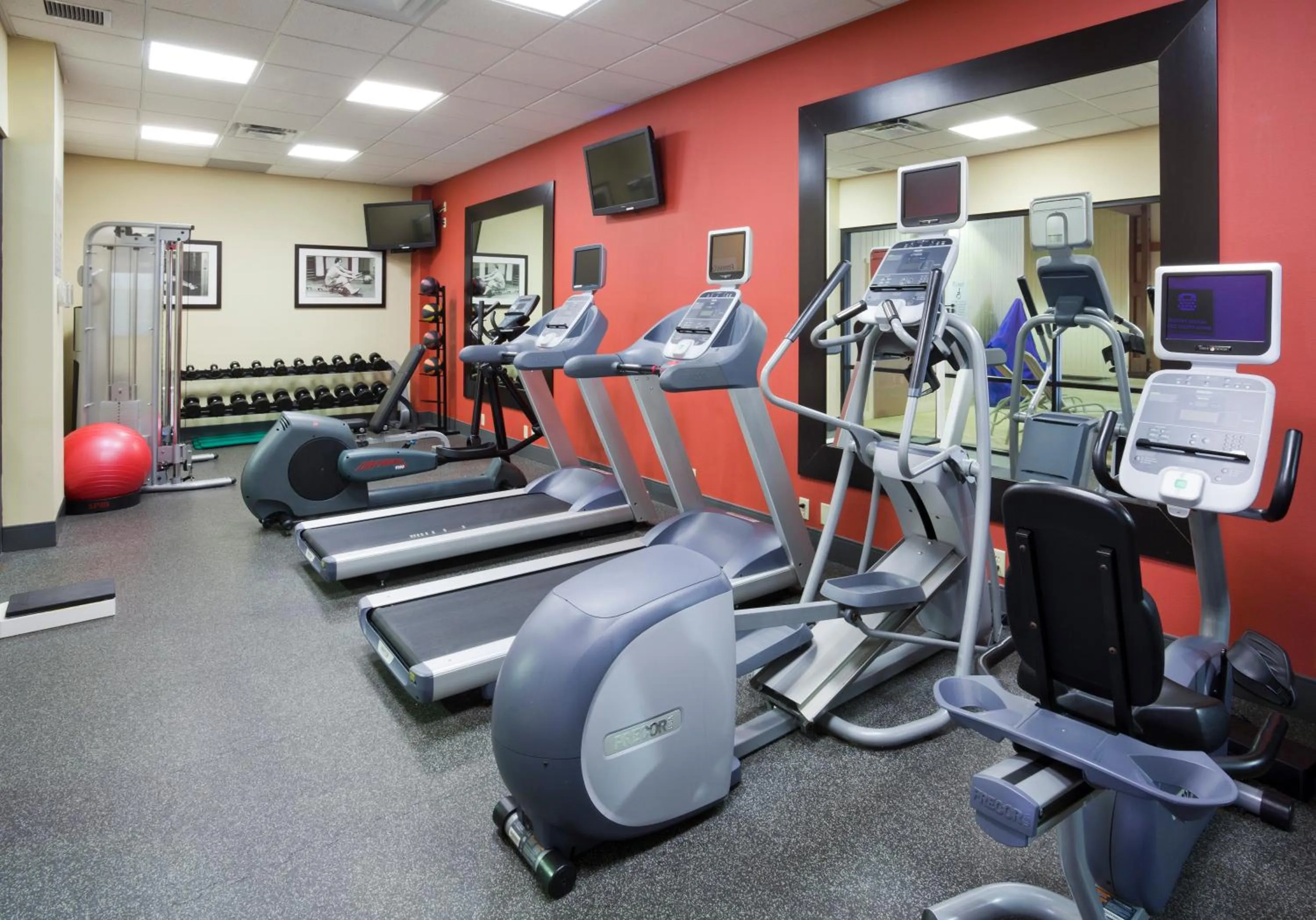 Fitness centre/facilities in Best Western Plus St. Paul North/Shoreview