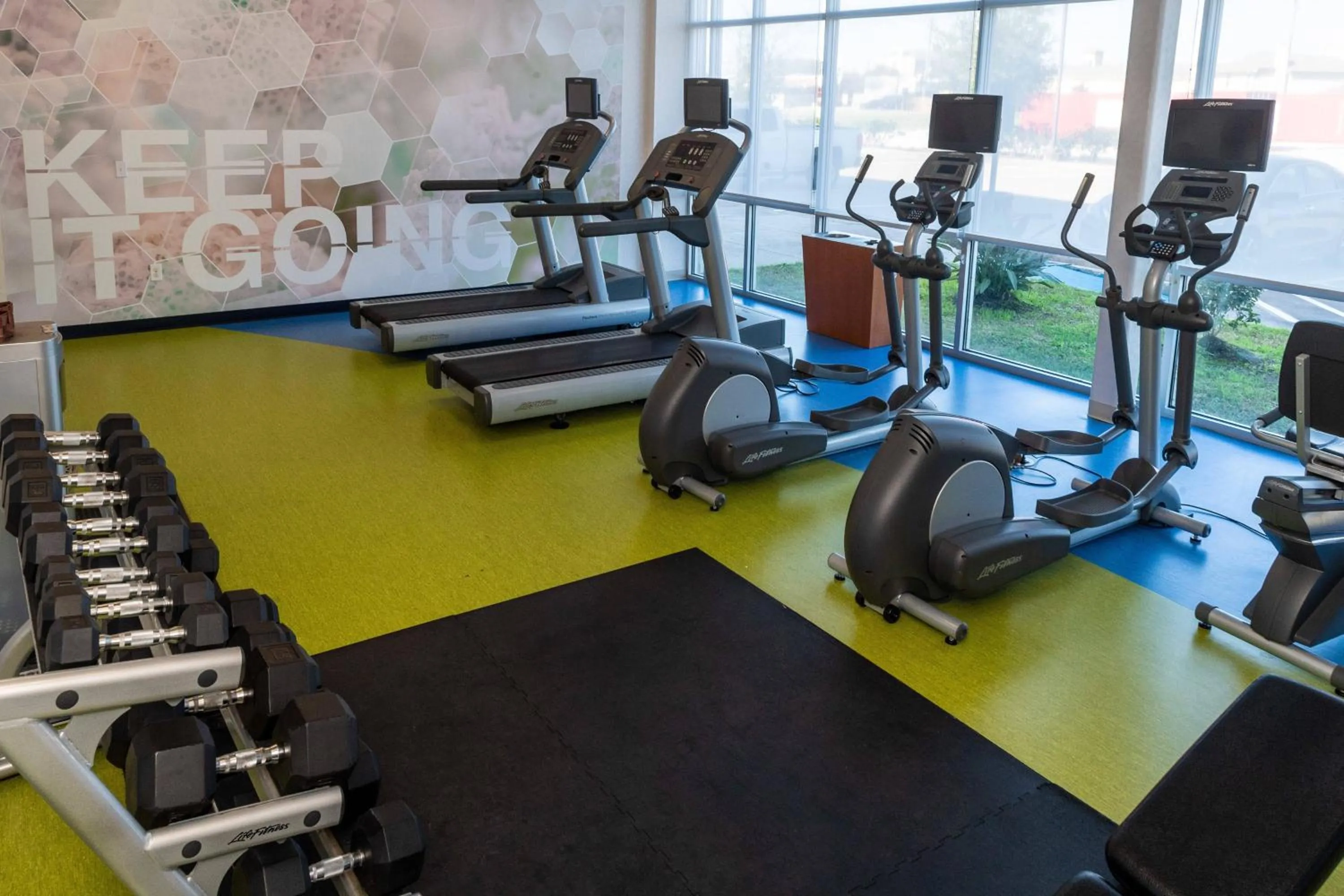 Fitness centre/facilities in SpringHill Suites by Marriott Houston Baytown