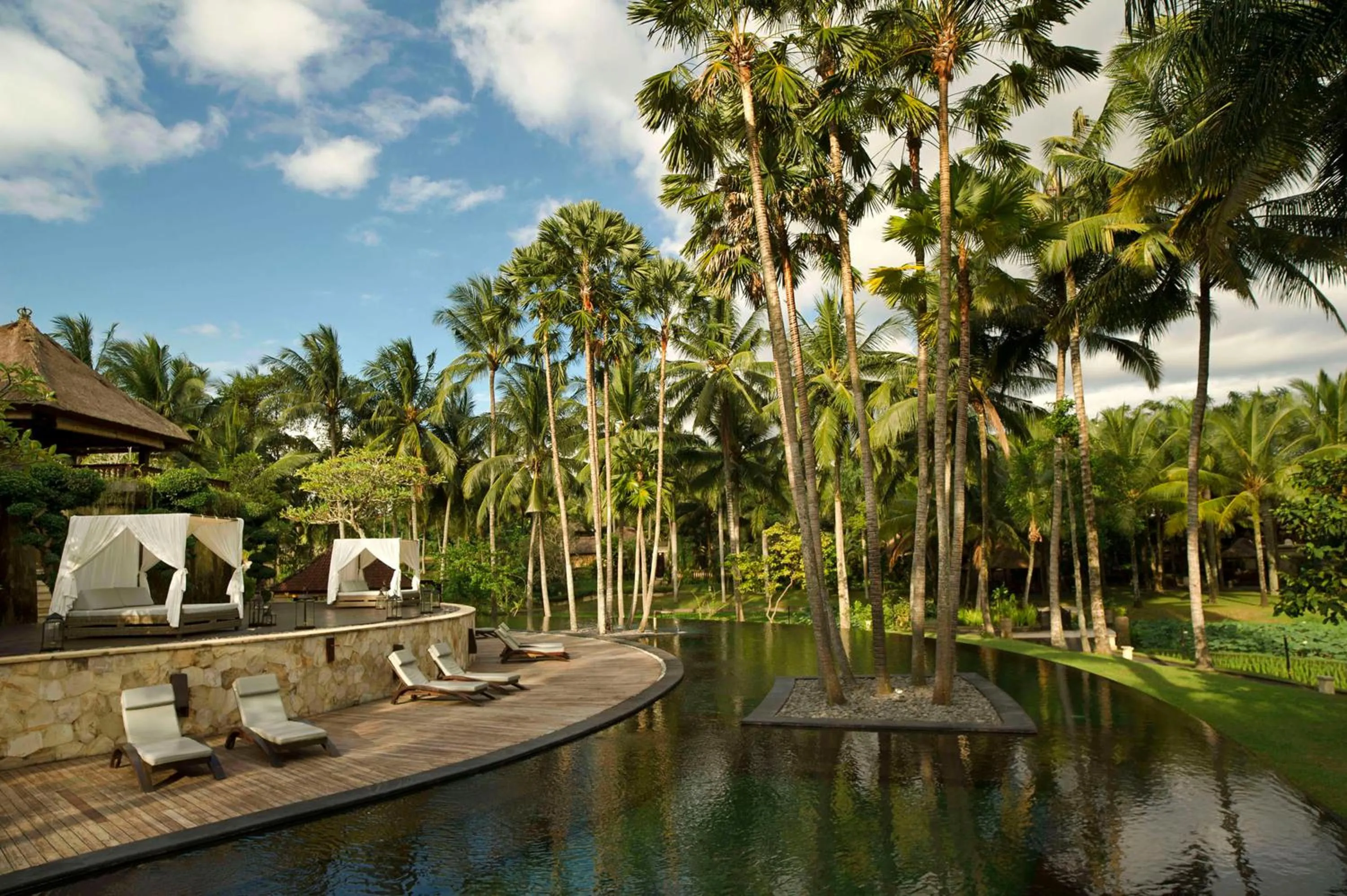 Facade/entrance in The Ubud Village Resort & Spa