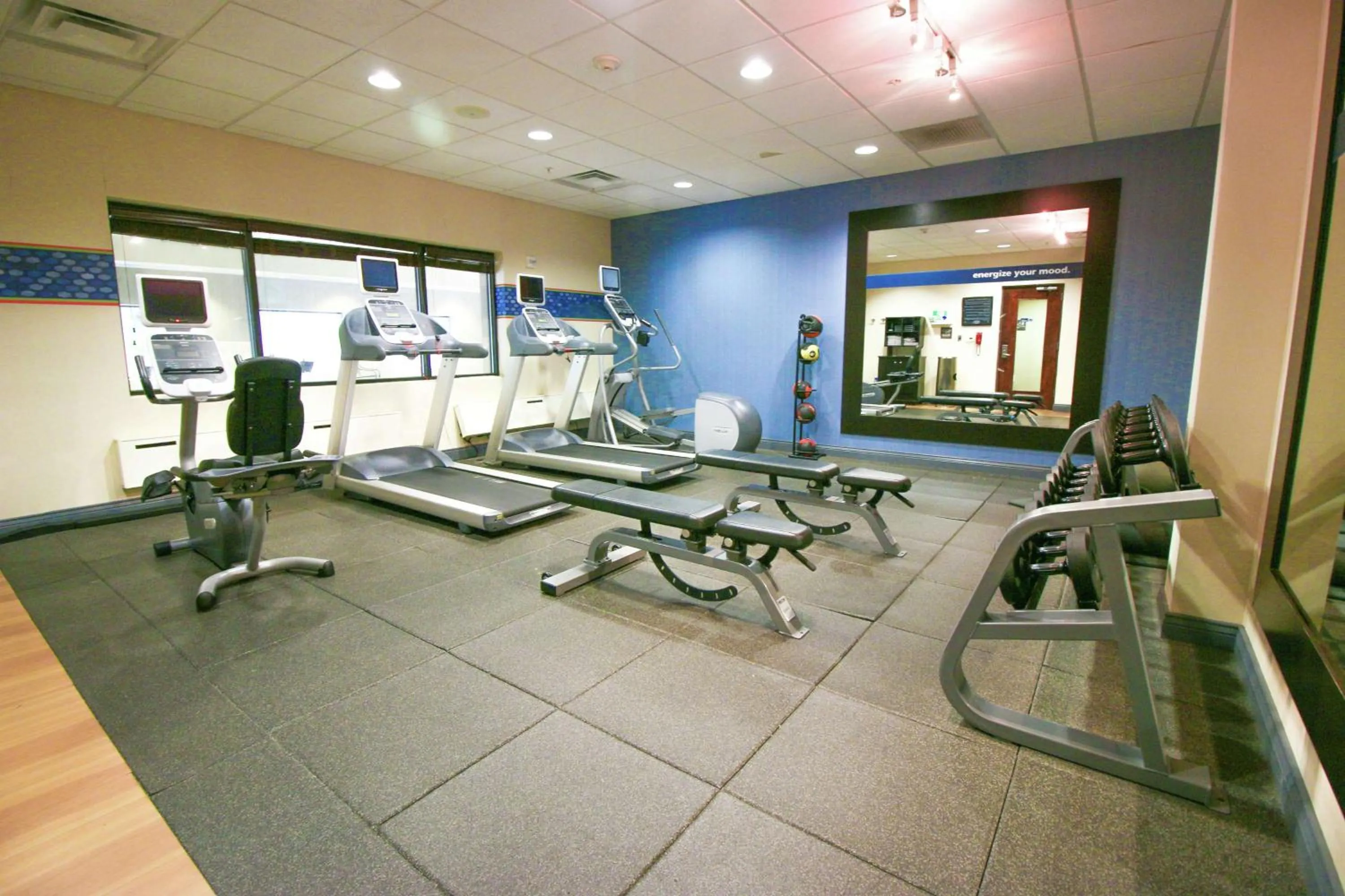 Fitness centre/facilities in Hampton Inn & Suites Flowery Branch