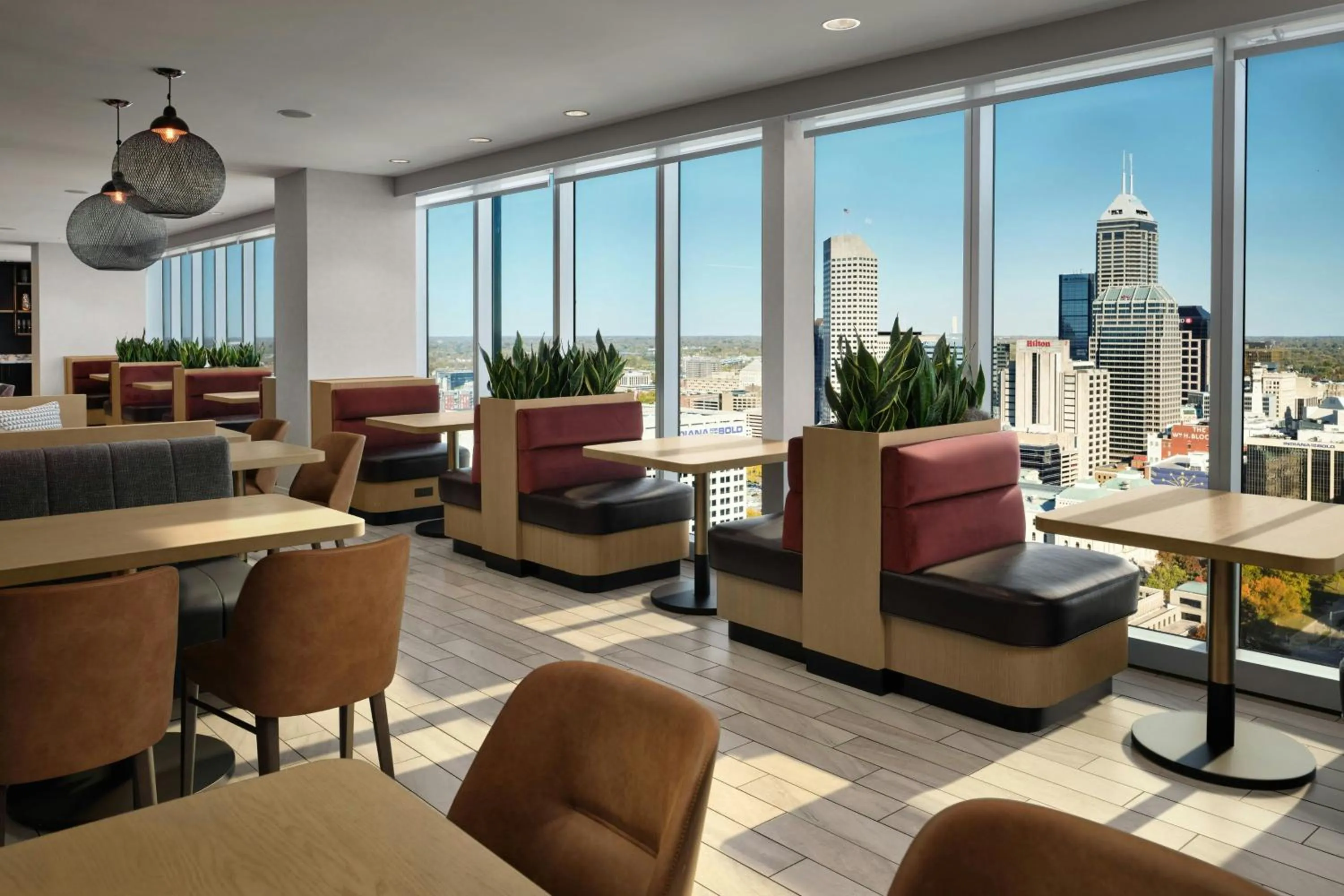Lounge or bar in JW Marriott Indianapolis