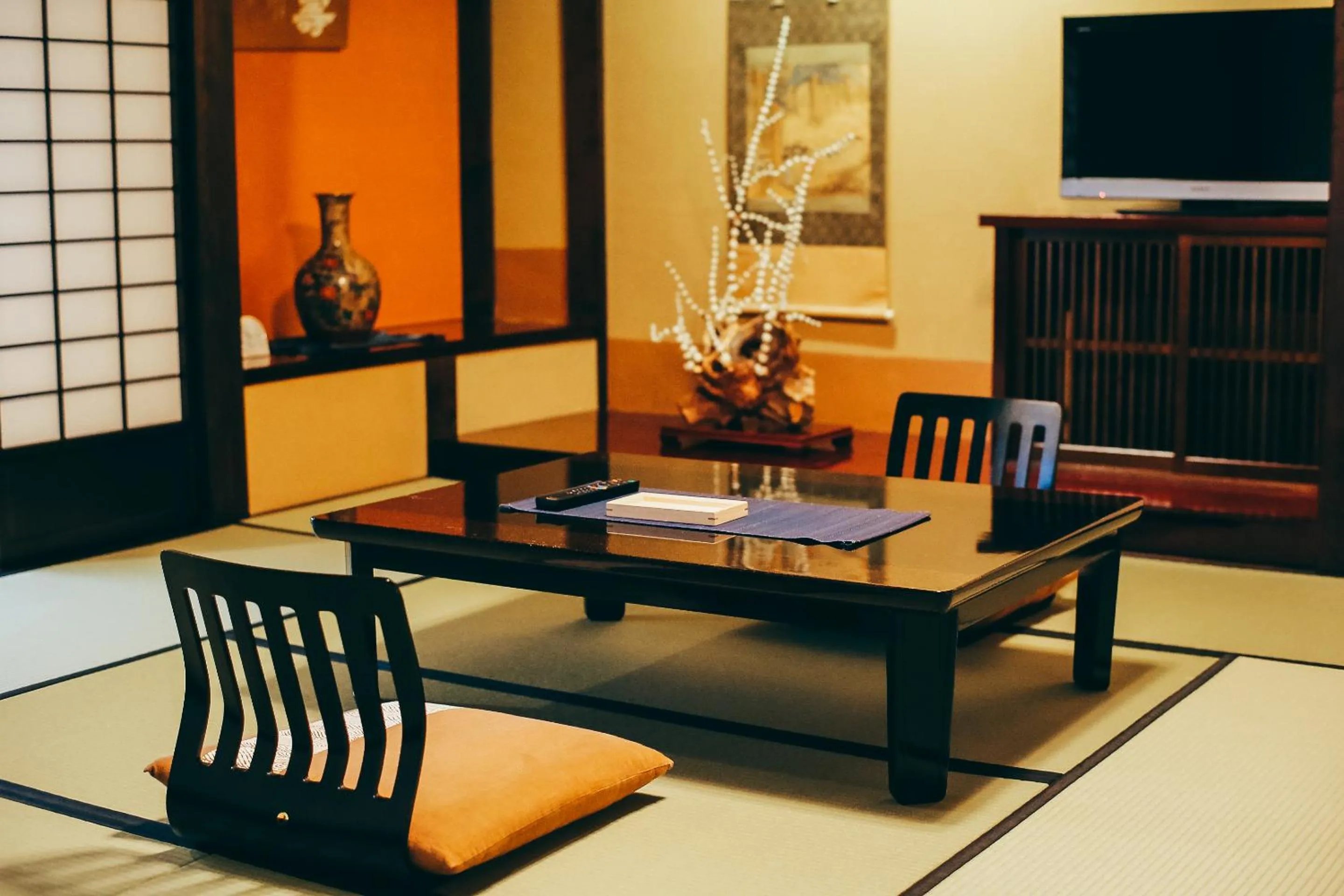 Photo of the whole room in Ryokan Asunaro