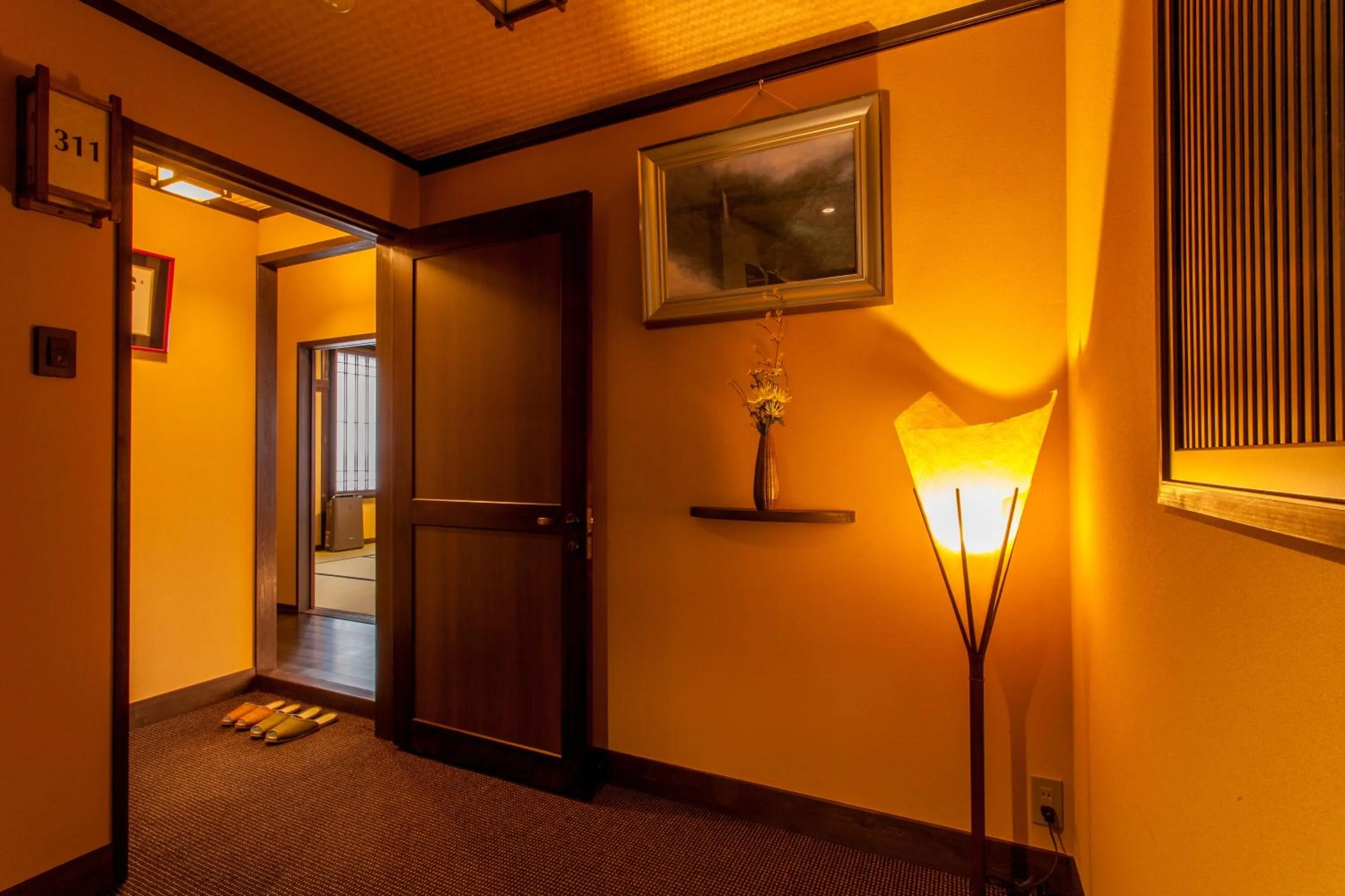 Photo of the whole room in Ryokan Asunaro