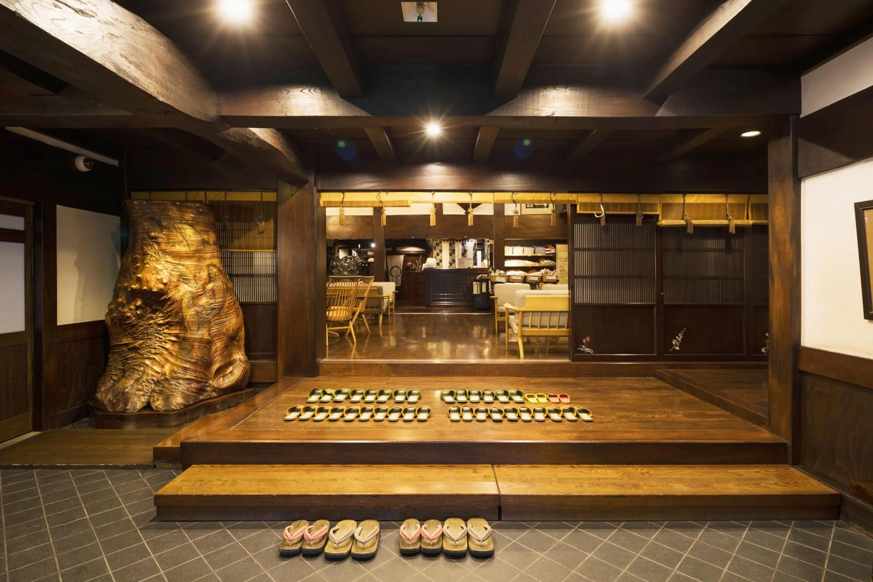 Facade/entrance in Ryokan Asunaro