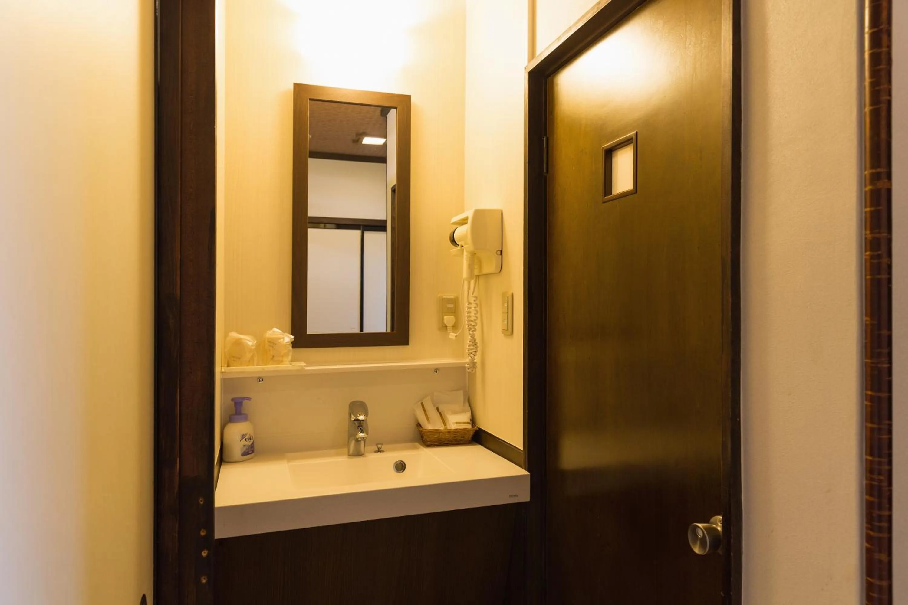 Bathroom in Ryokan Asunaro