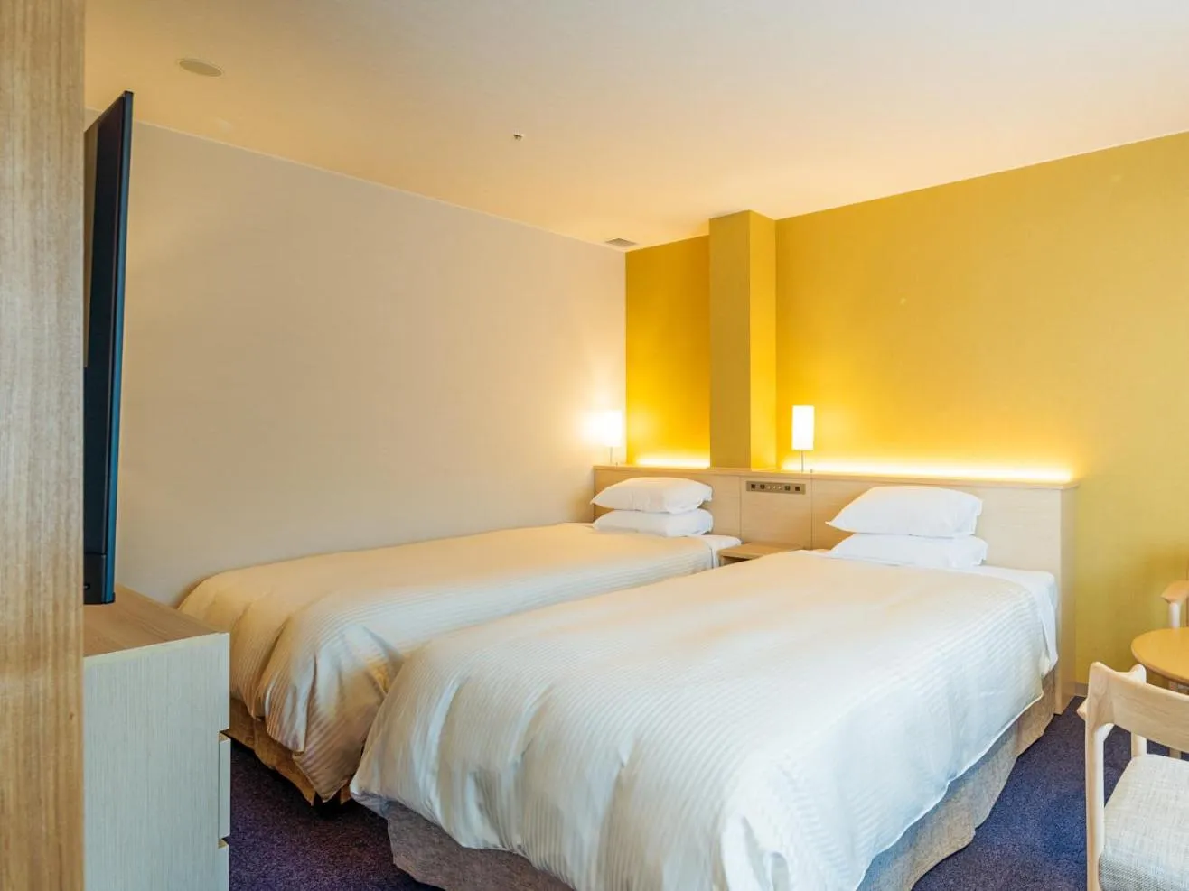 Photo of the whole room, Bed in Kurashiki Ivy Square