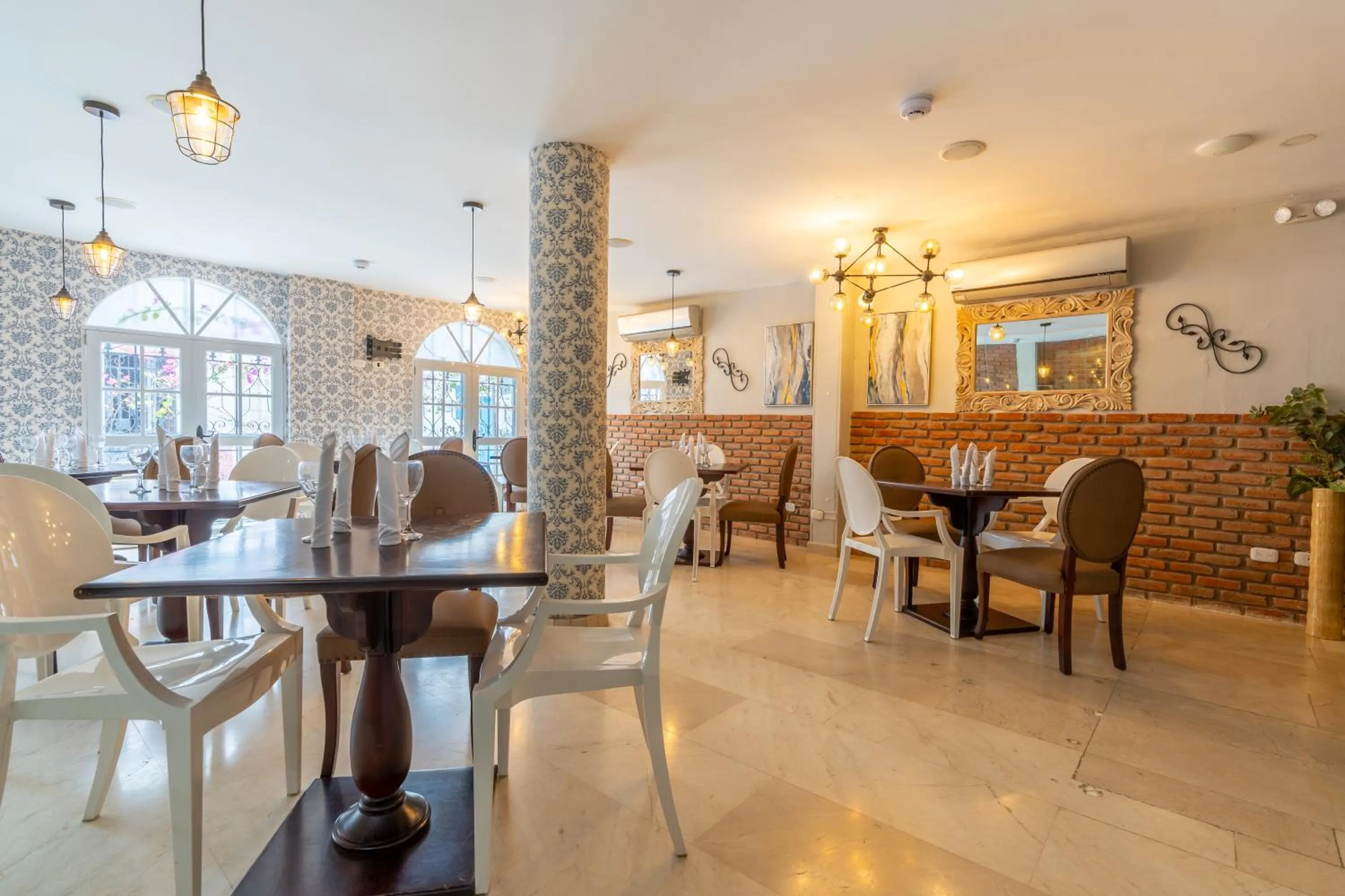 Banquet/Function facilities in Hotel Boutique ADAZ