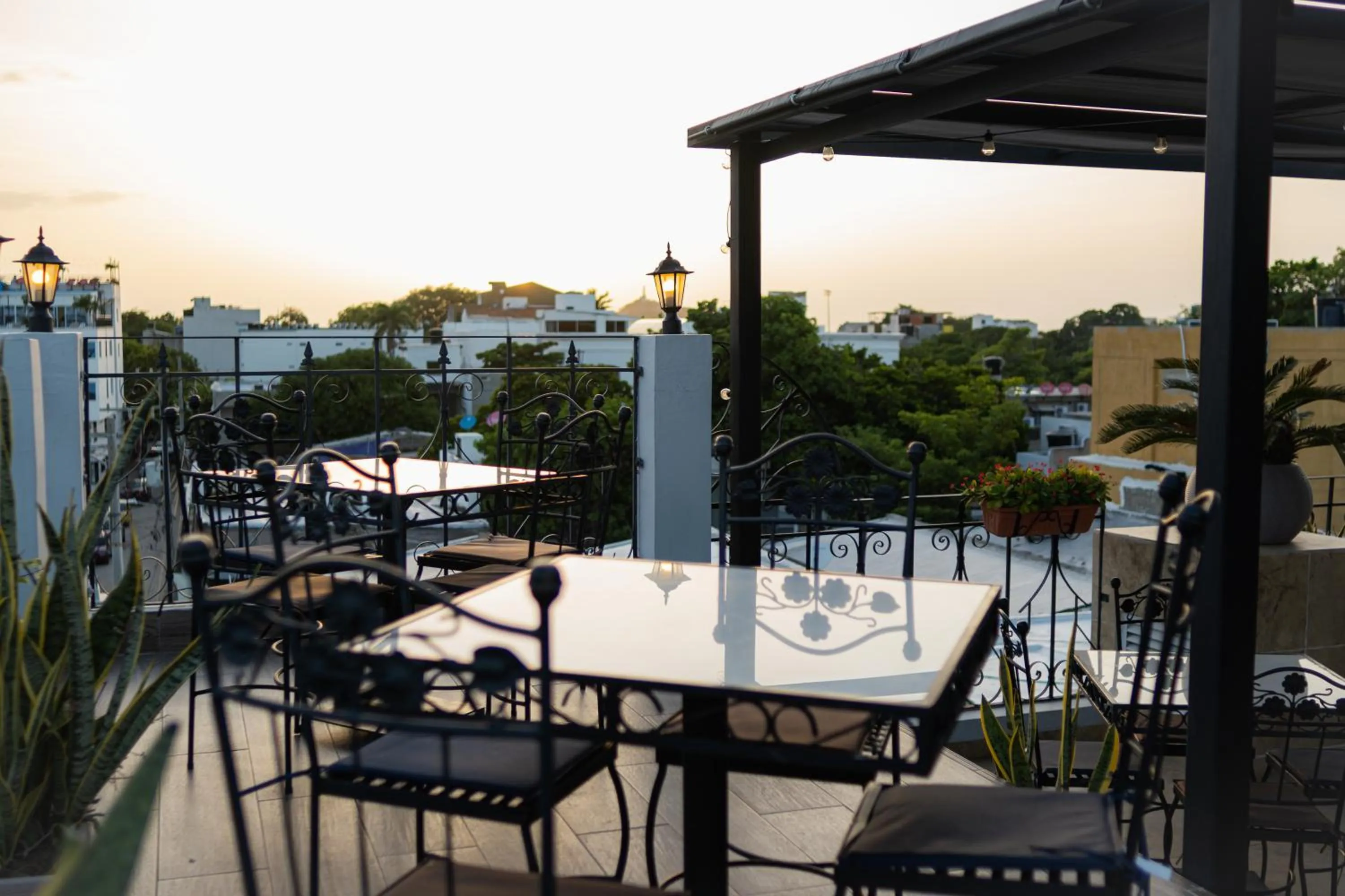 Patio in Hotel Boutique ADAZ