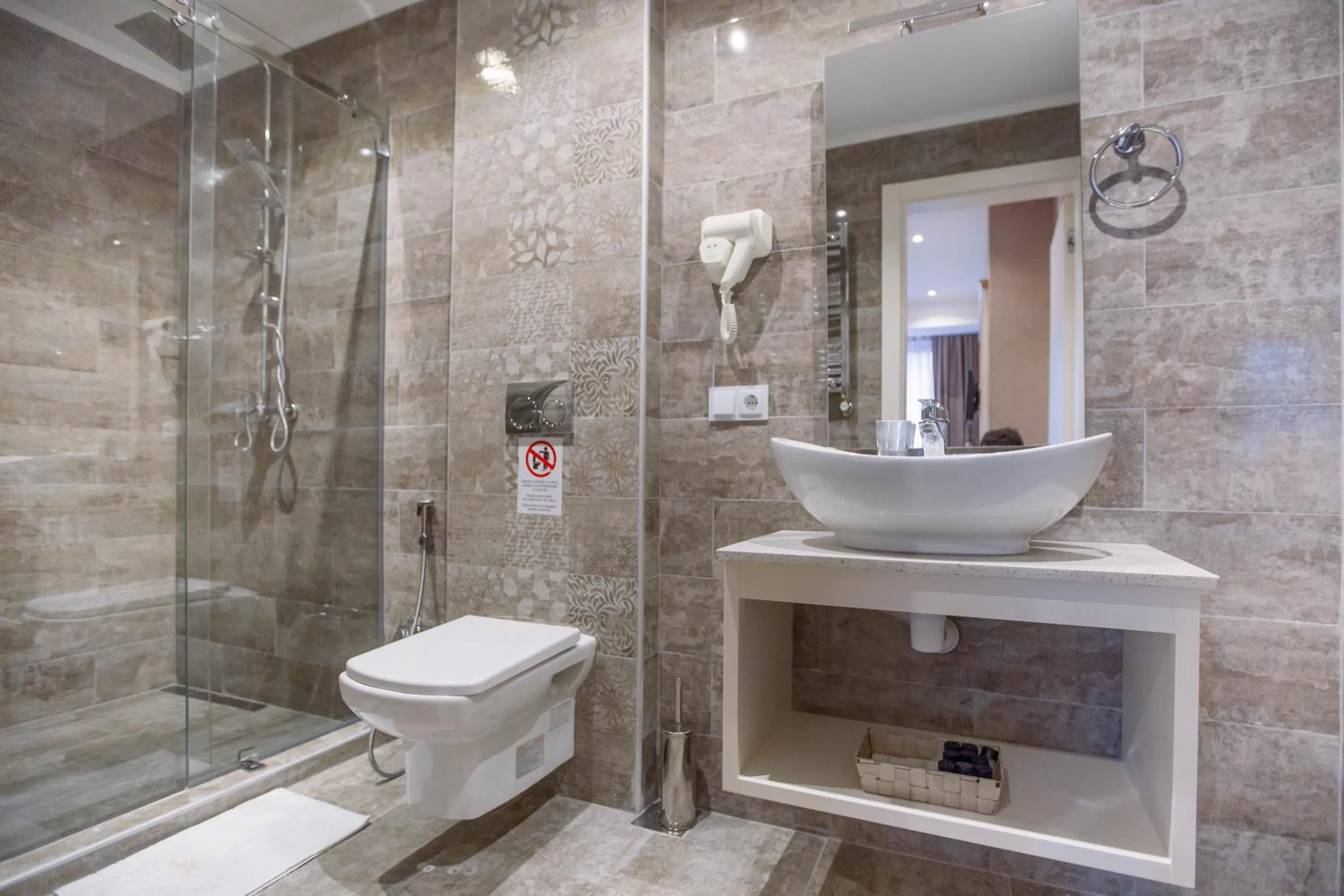 Shower in Gold Tbilisi Hotel