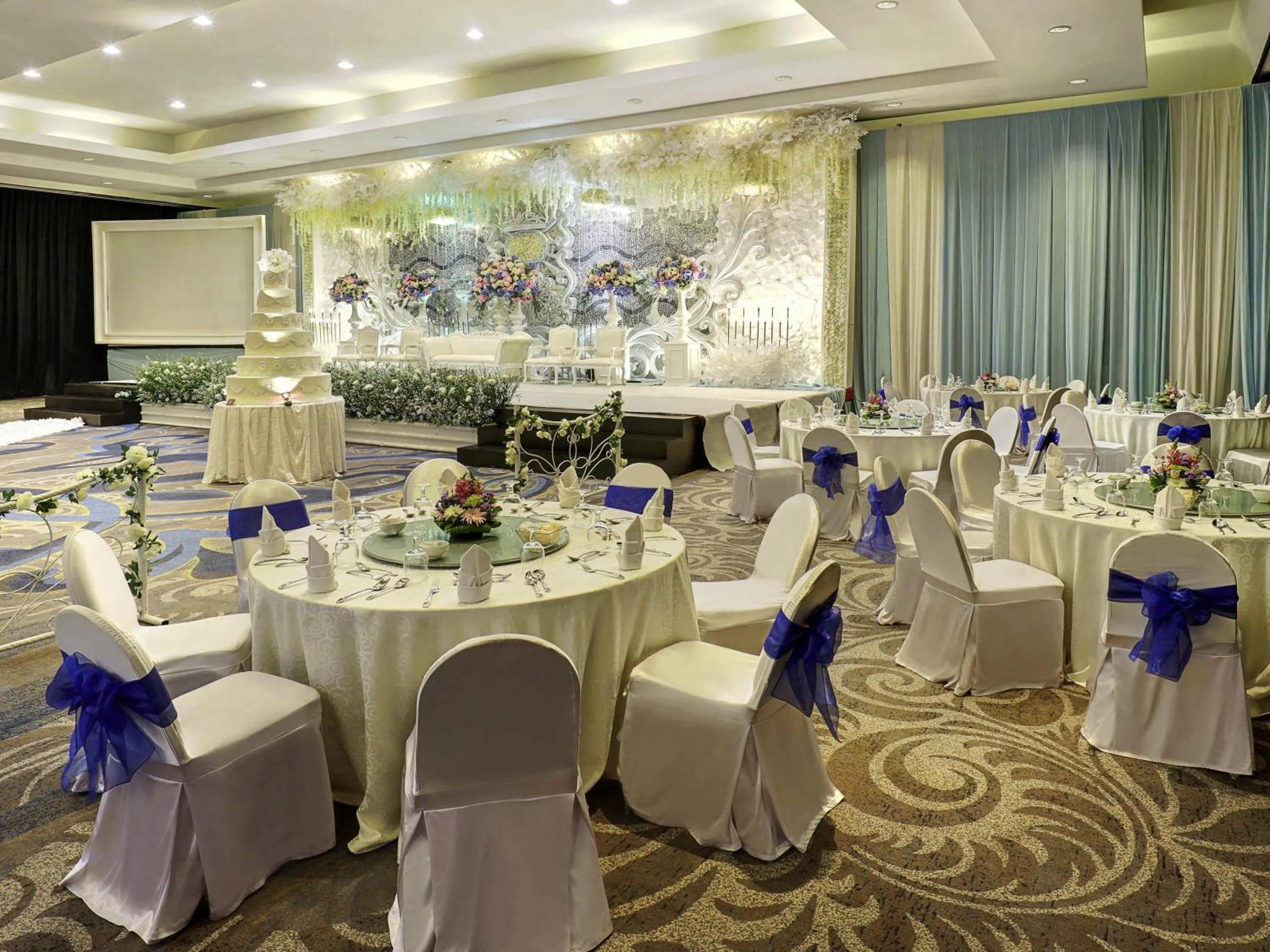 wedding in Mercure Convention Center Ancol