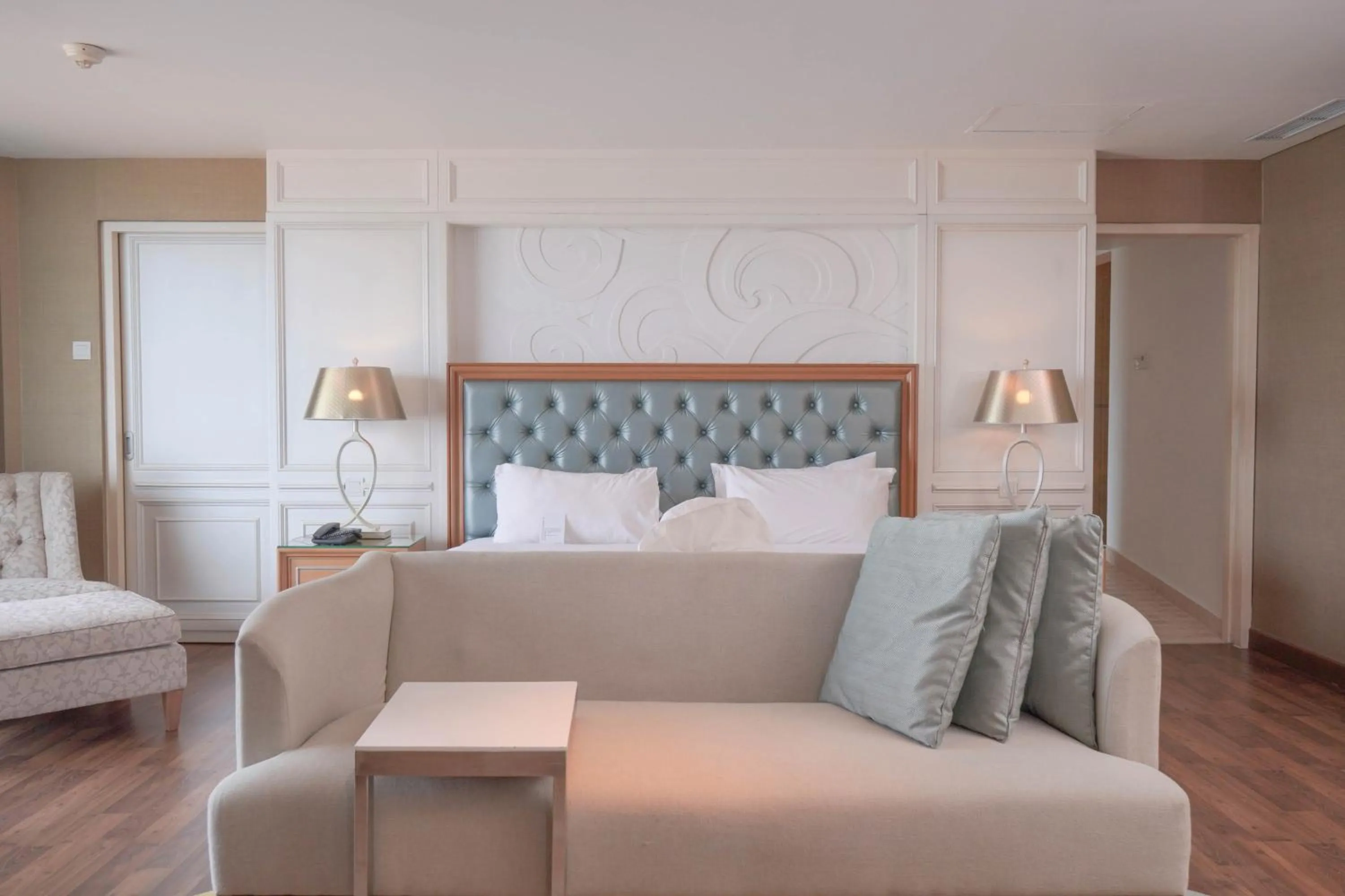 Bedroom, Bed in Mercure Convention Center Ancol