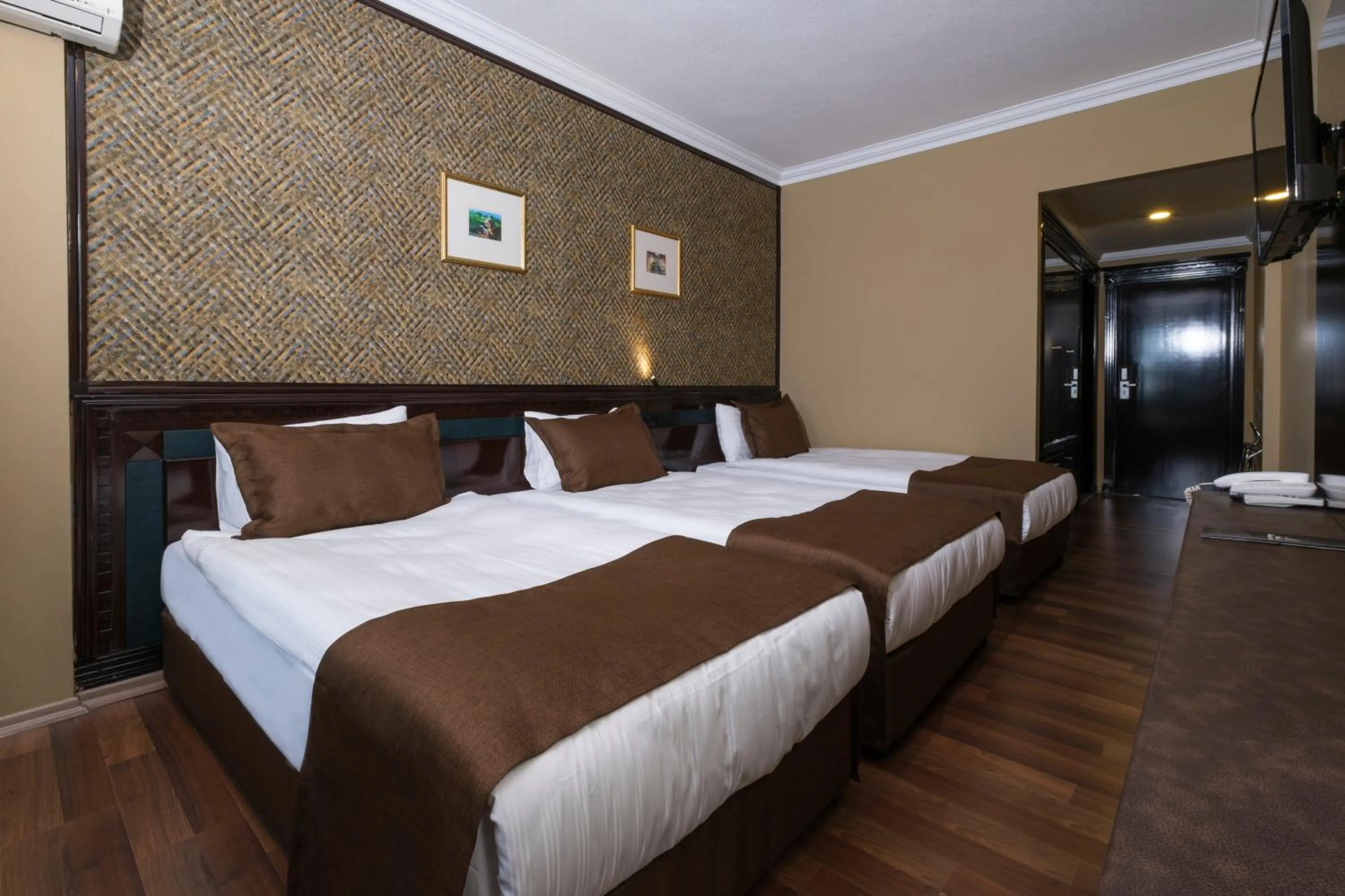 Bed in Balikcilar Hotel