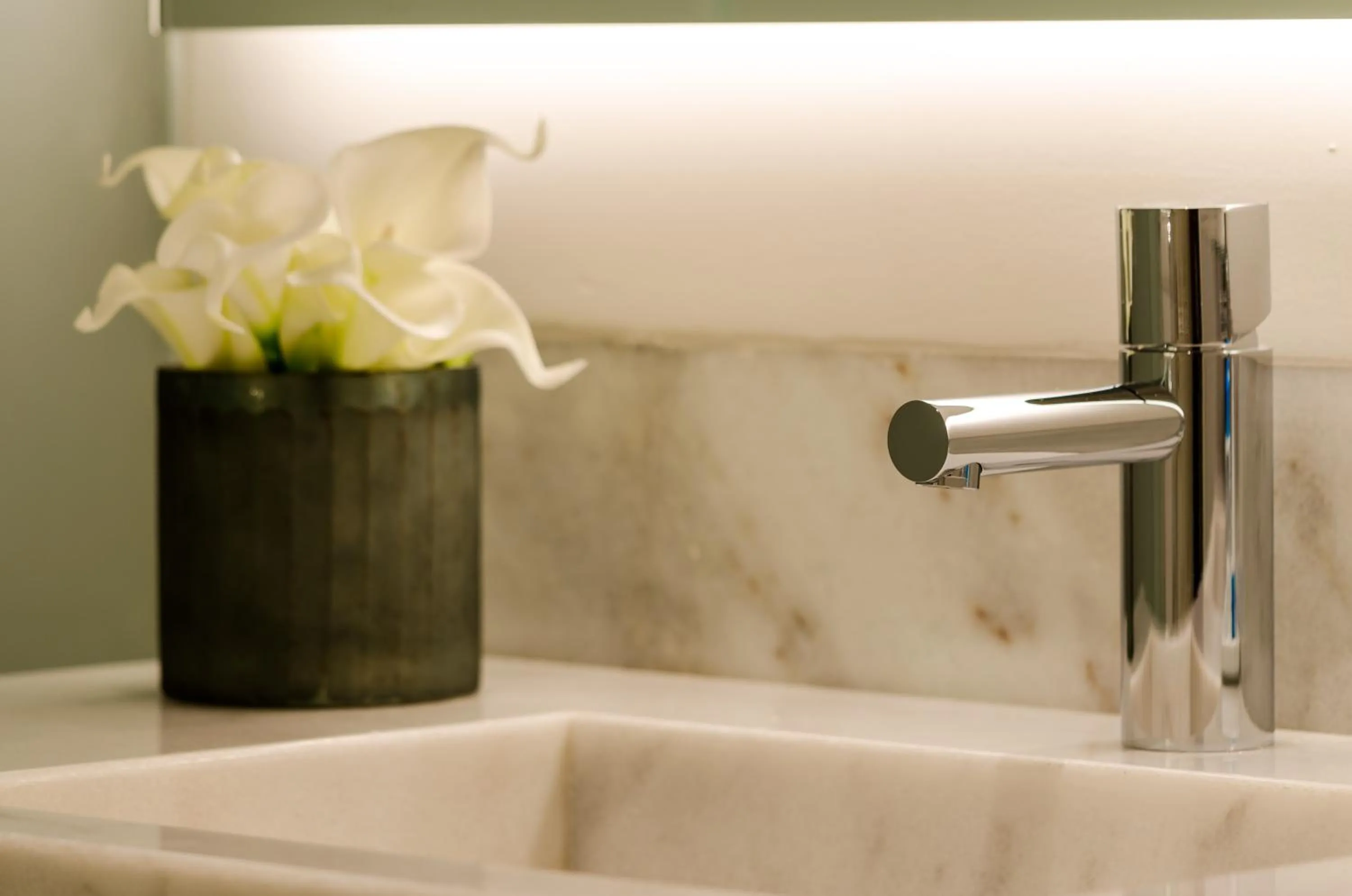 Bathroom in Hotel da Baixa