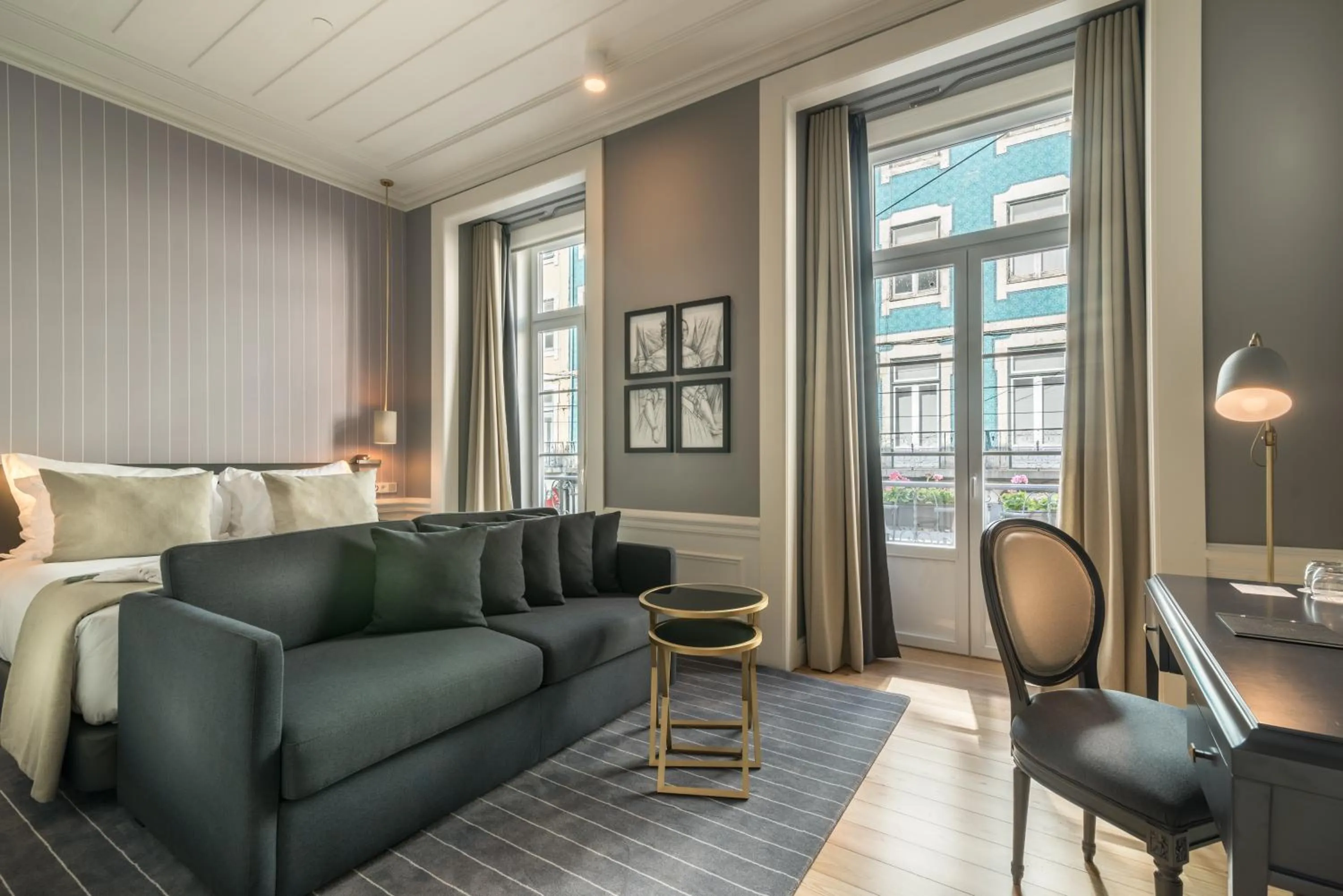 Bedroom in Hotel da Baixa