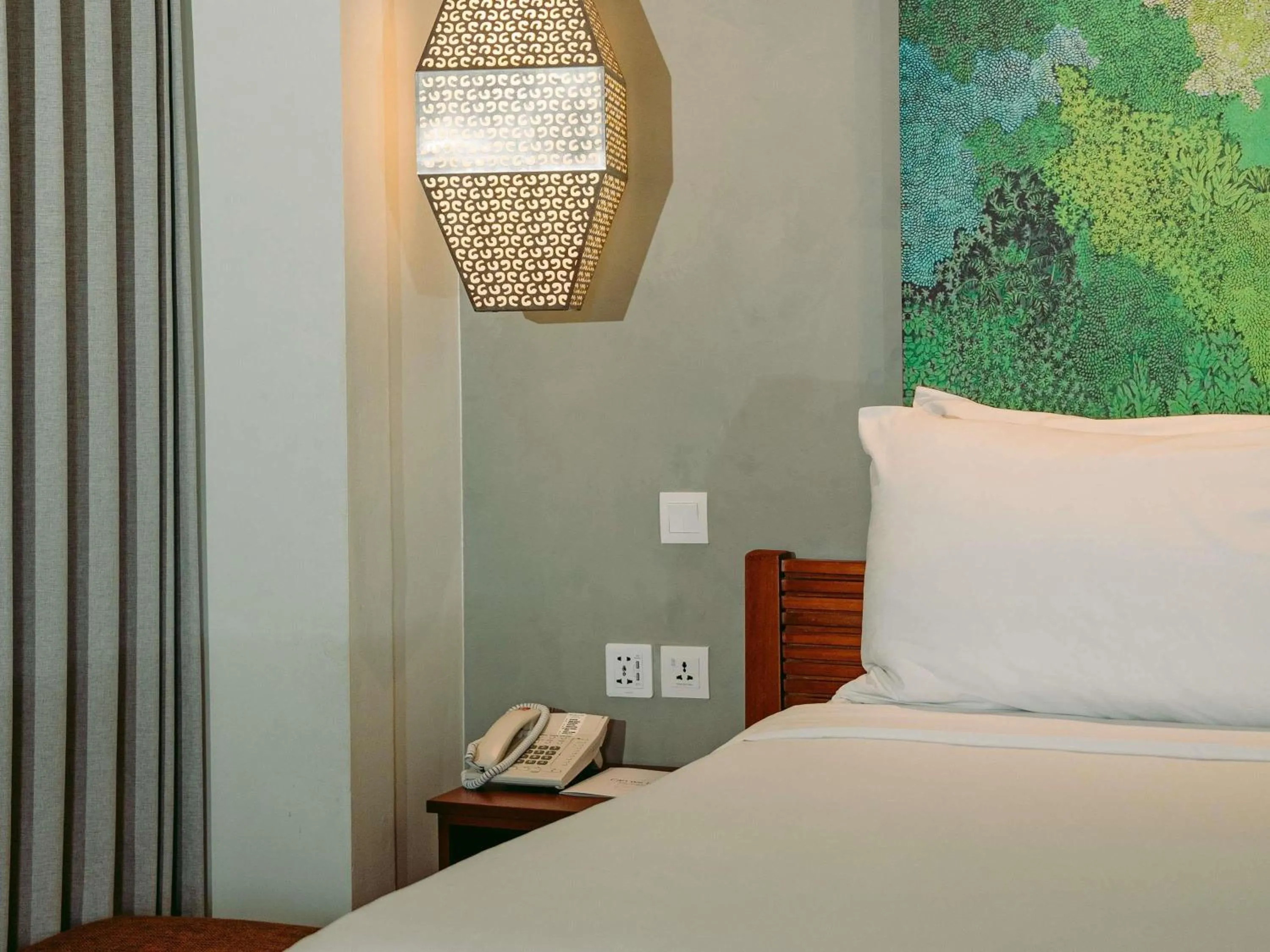 Bedroom, Bed in Mercure Kuta Bali