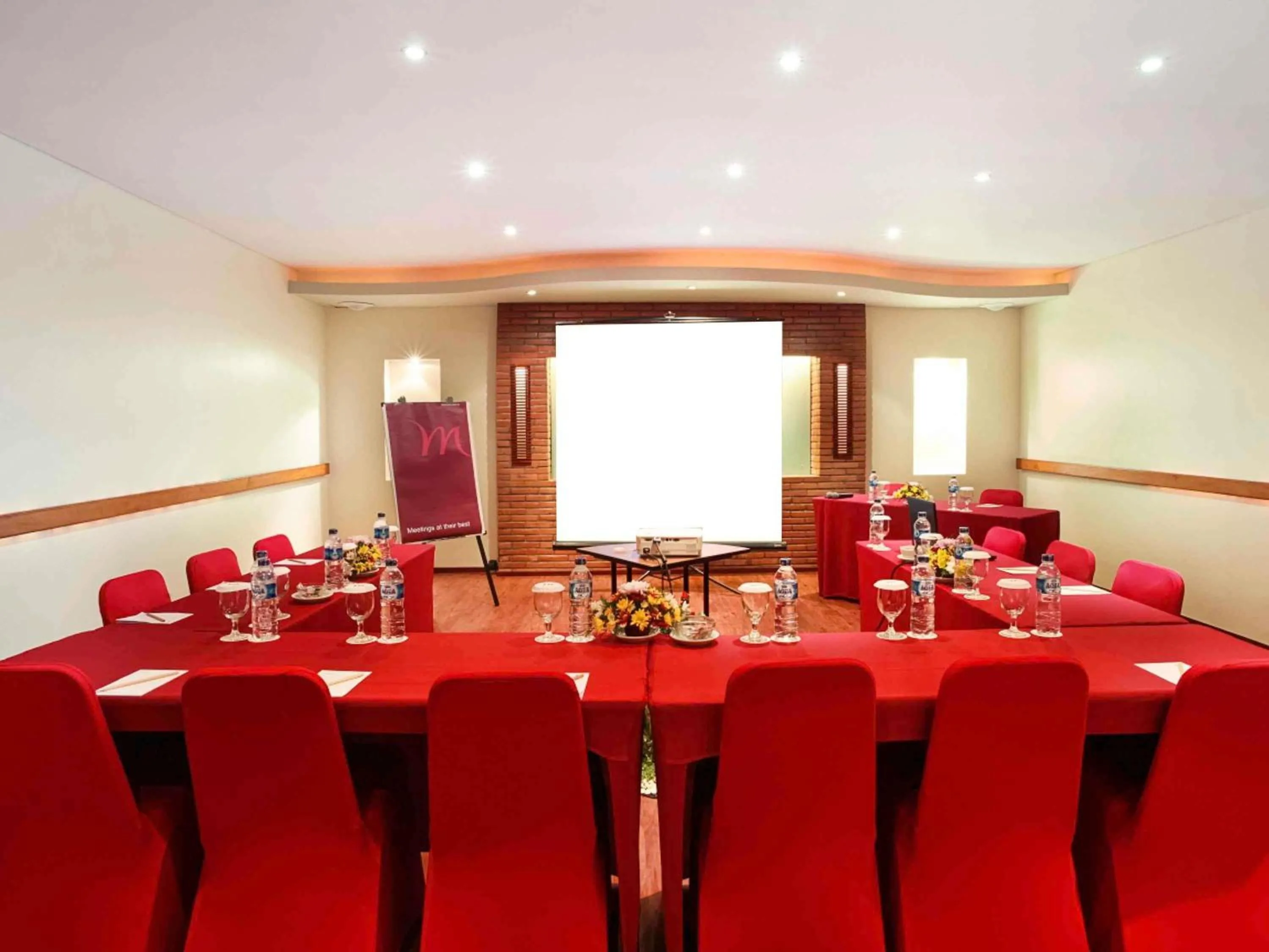 Meeting/conference room in Mercure Kuta Bali