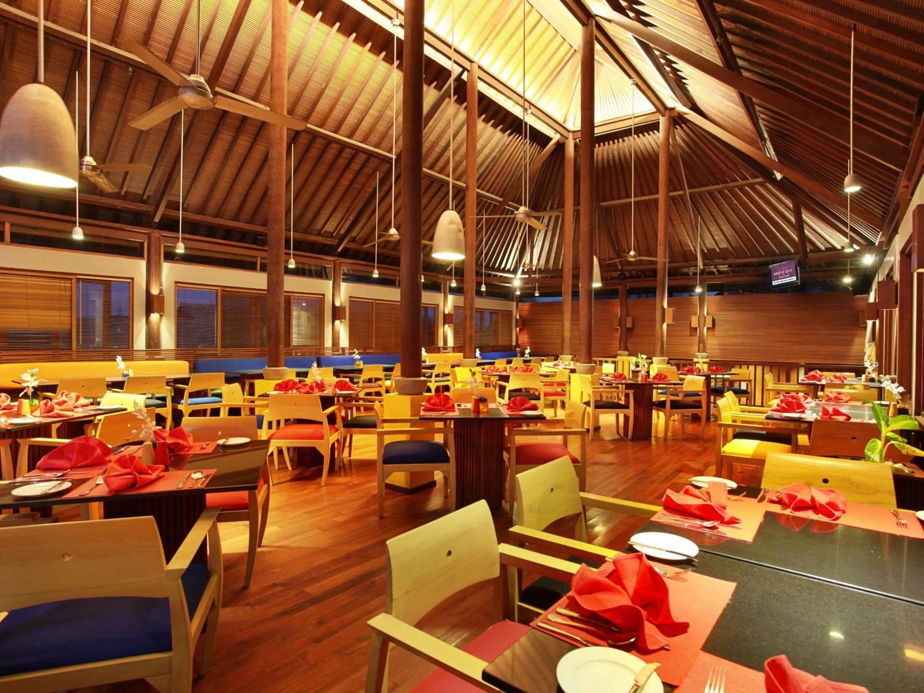 Restaurant/places to eat in Mercure Kuta Bali