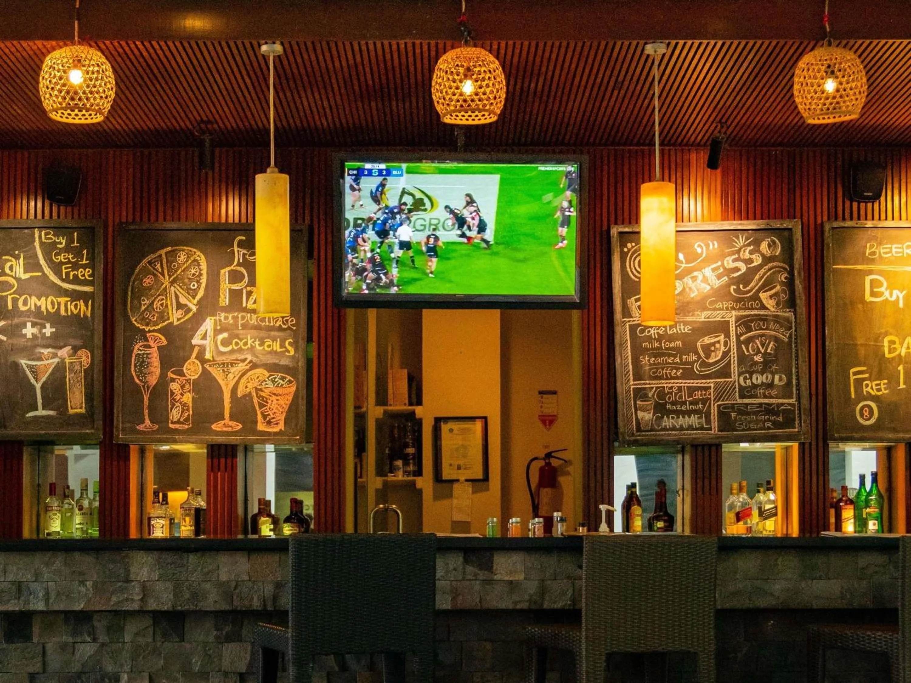 Lounge or bar in Mercure Kuta Bali