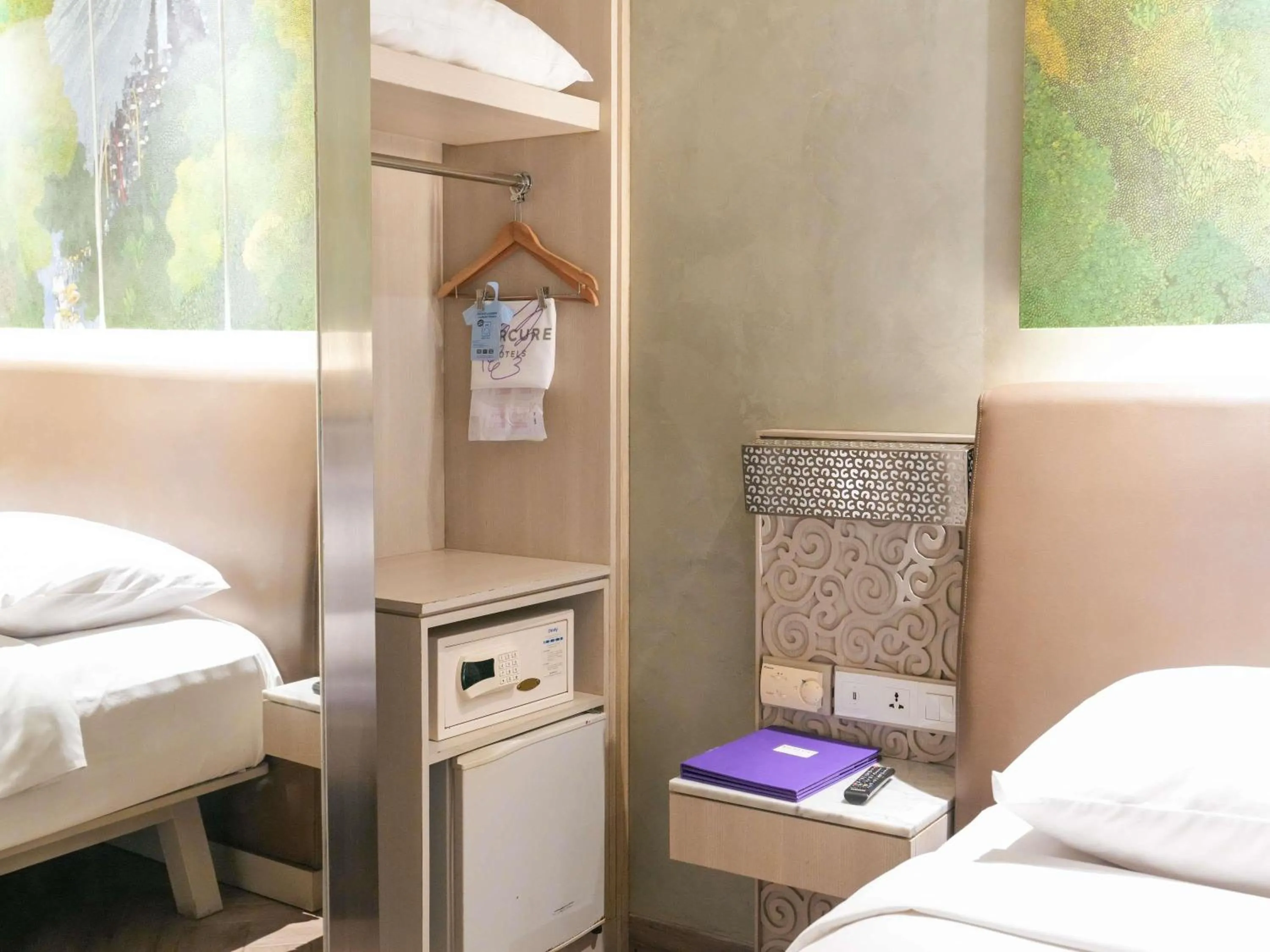 Bedroom, Bed in Mercure Kuta Bali