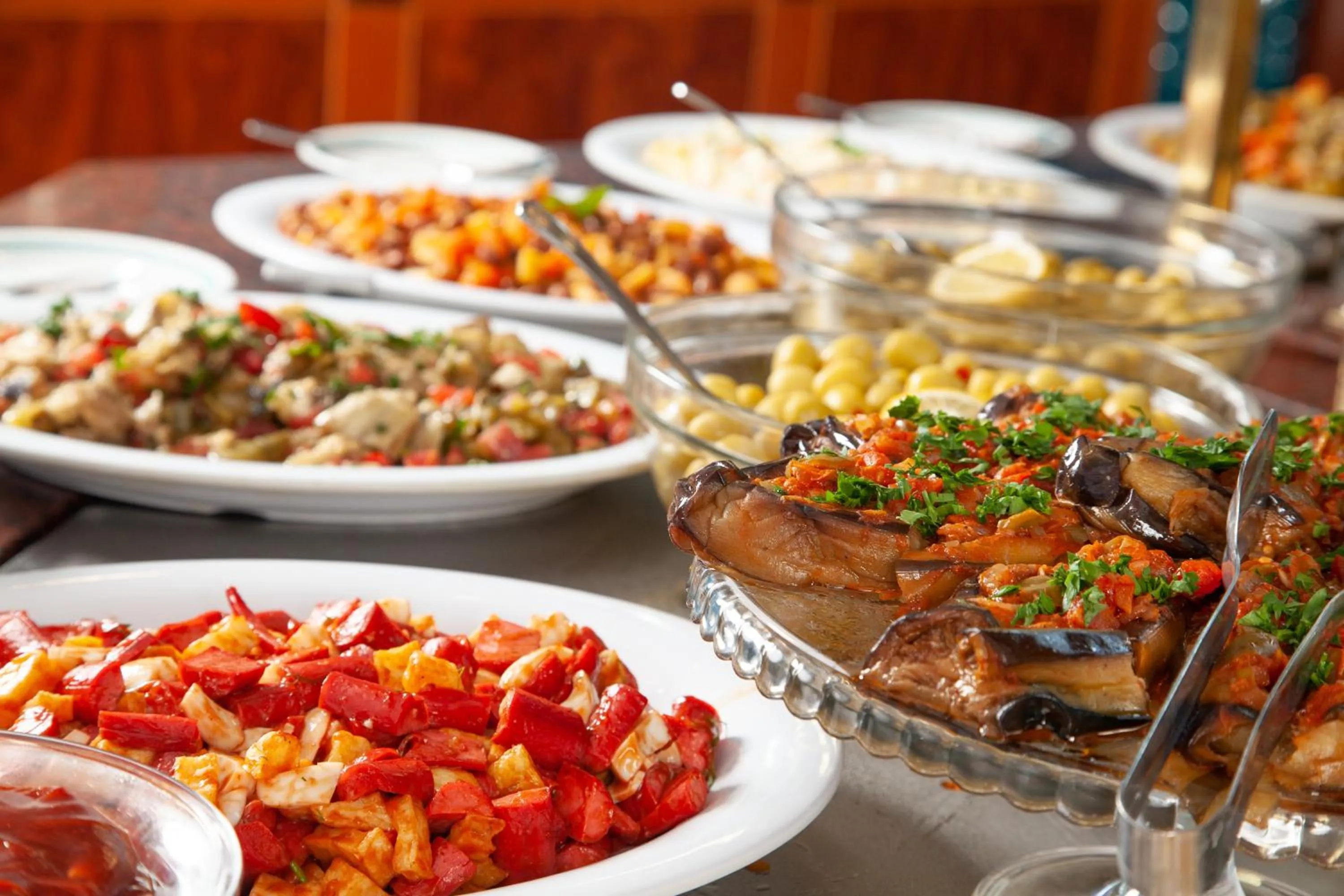 Food and drinks in Ozkaymak Konya Hotel