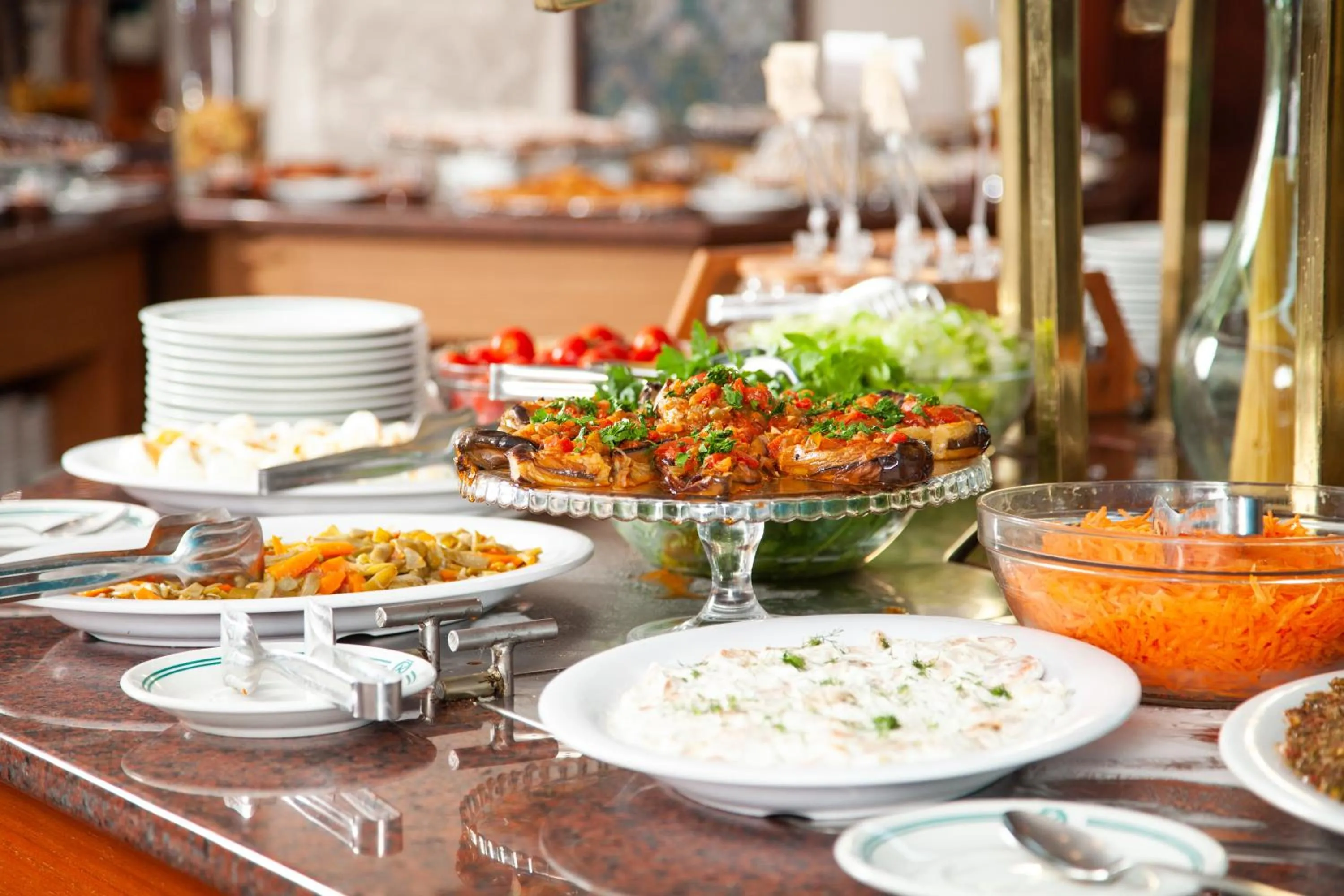 Food and drinks in Ozkaymak Konya Hotel