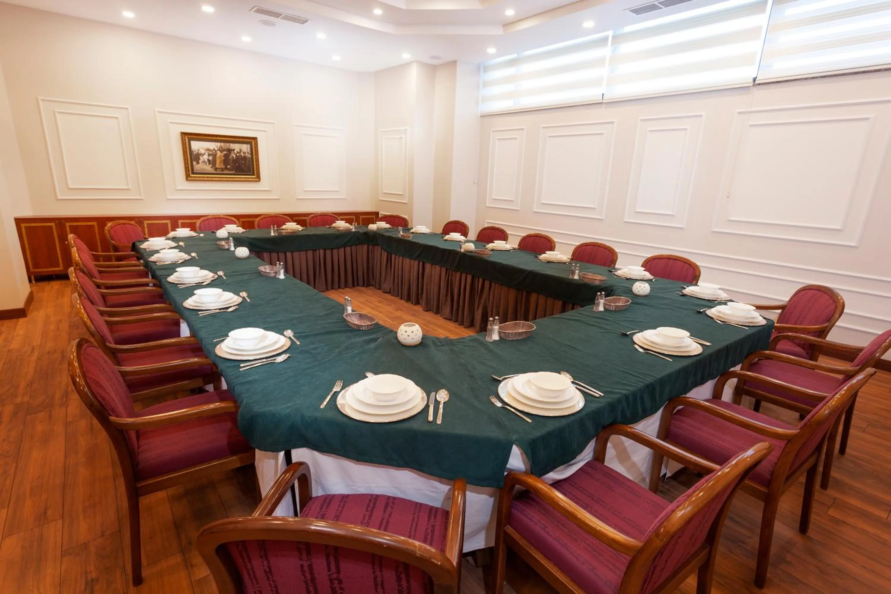Business facilities in Ozkaymak Konya Hotel