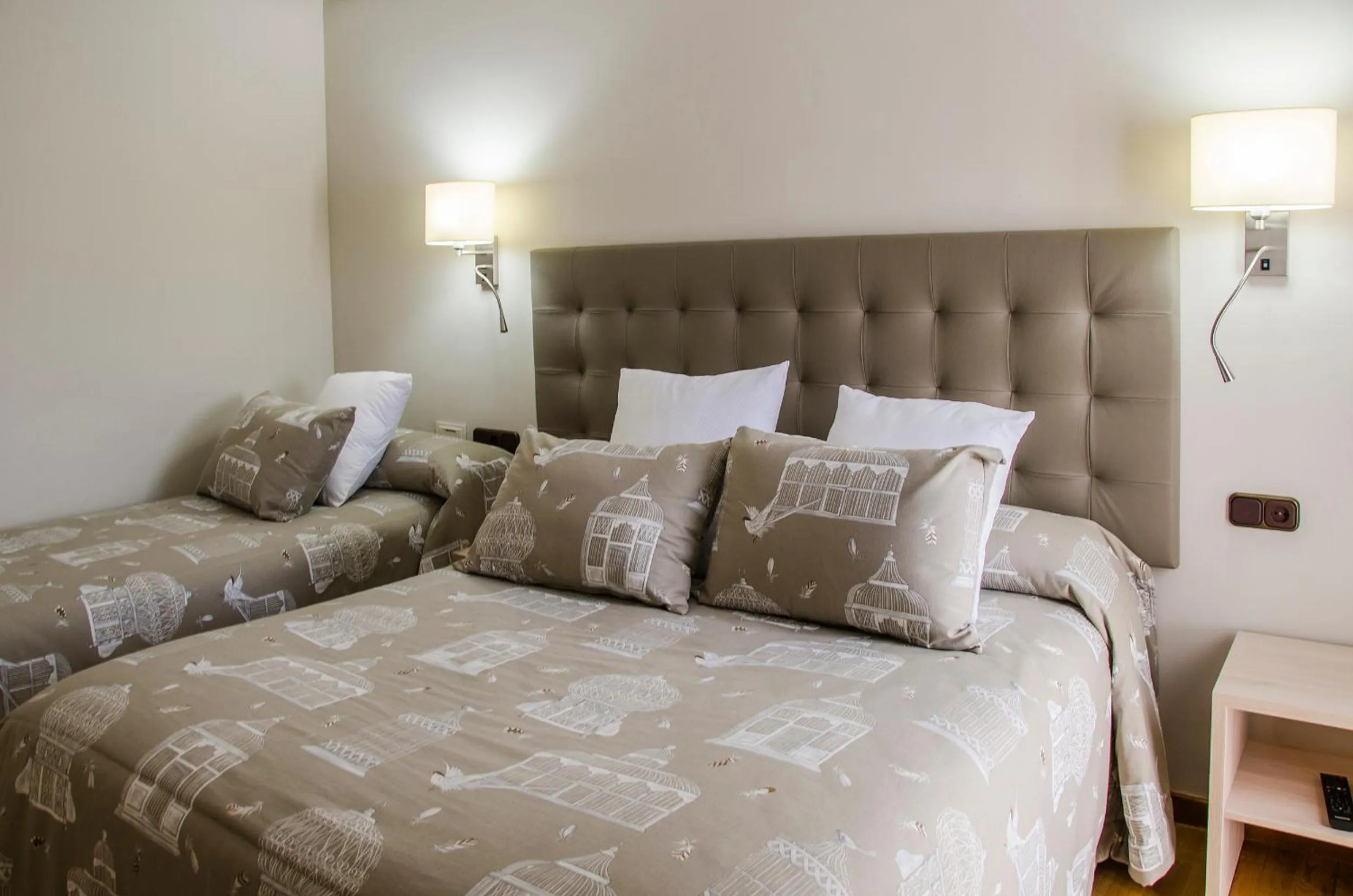 Photo of the whole room, Bed in Hotel Presa