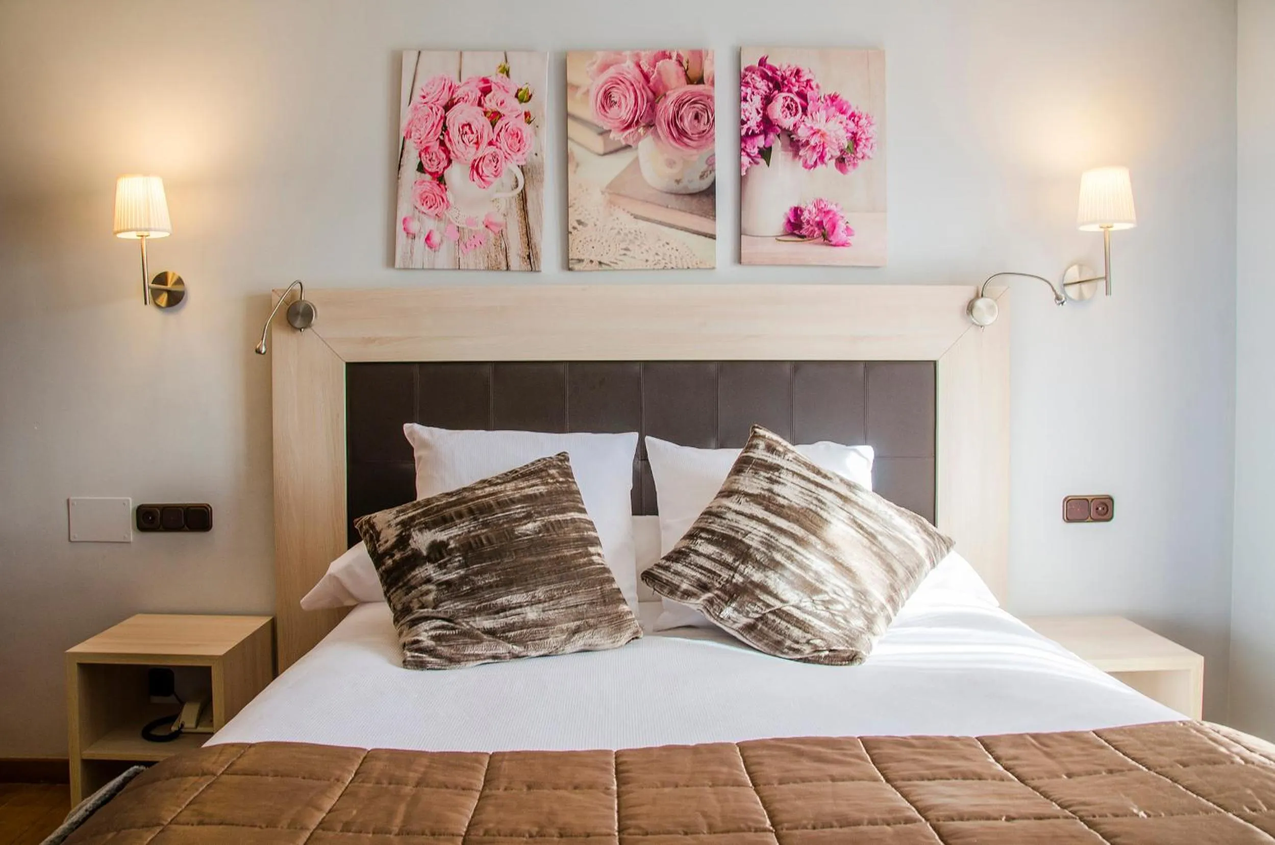 Photo of the whole room, Bed in Hotel Presa