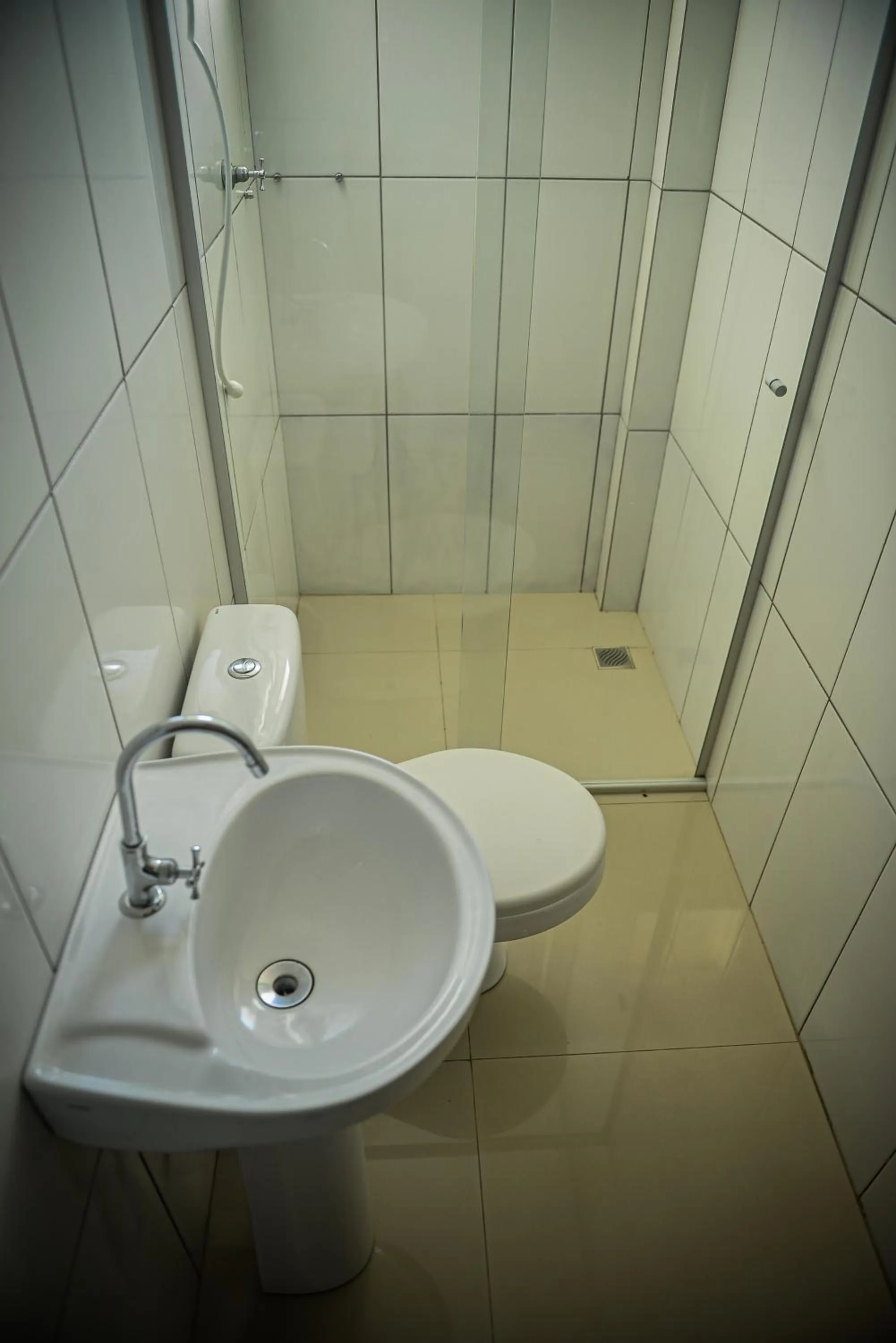 Bathroom in Hotel D'Nápoles