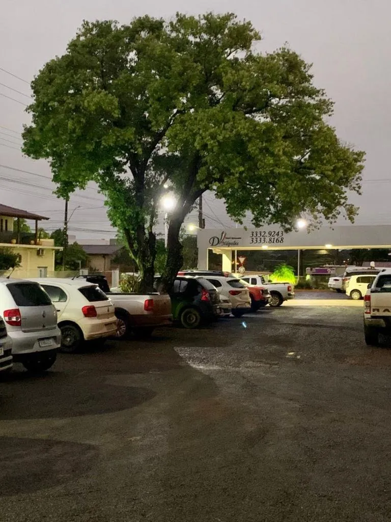 Parking in Hotel D'Nápoles