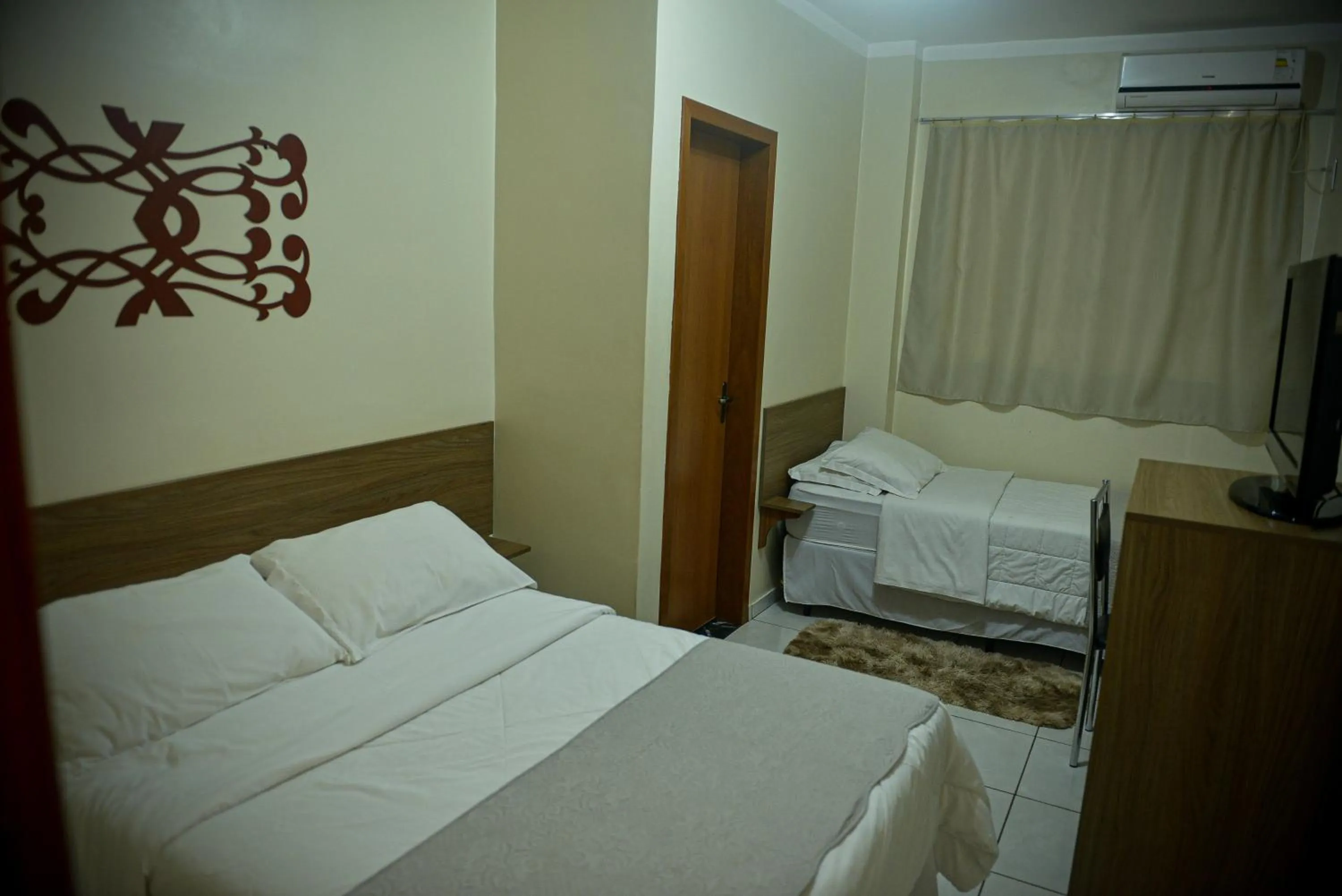 Bedroom, Bed in Hotel D'Nápoles